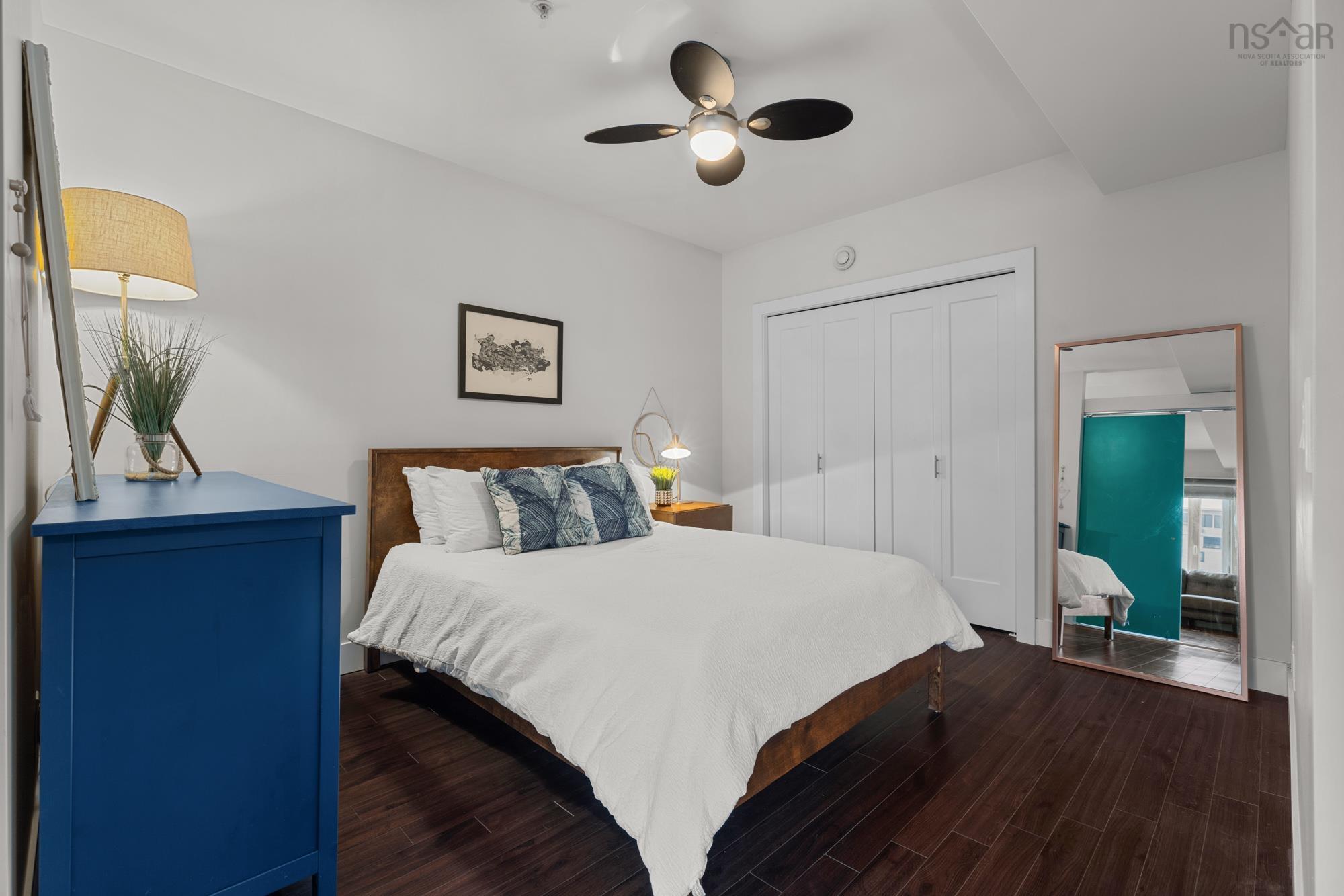 $529,900.00: 406 5677 Harris Street, Halifax