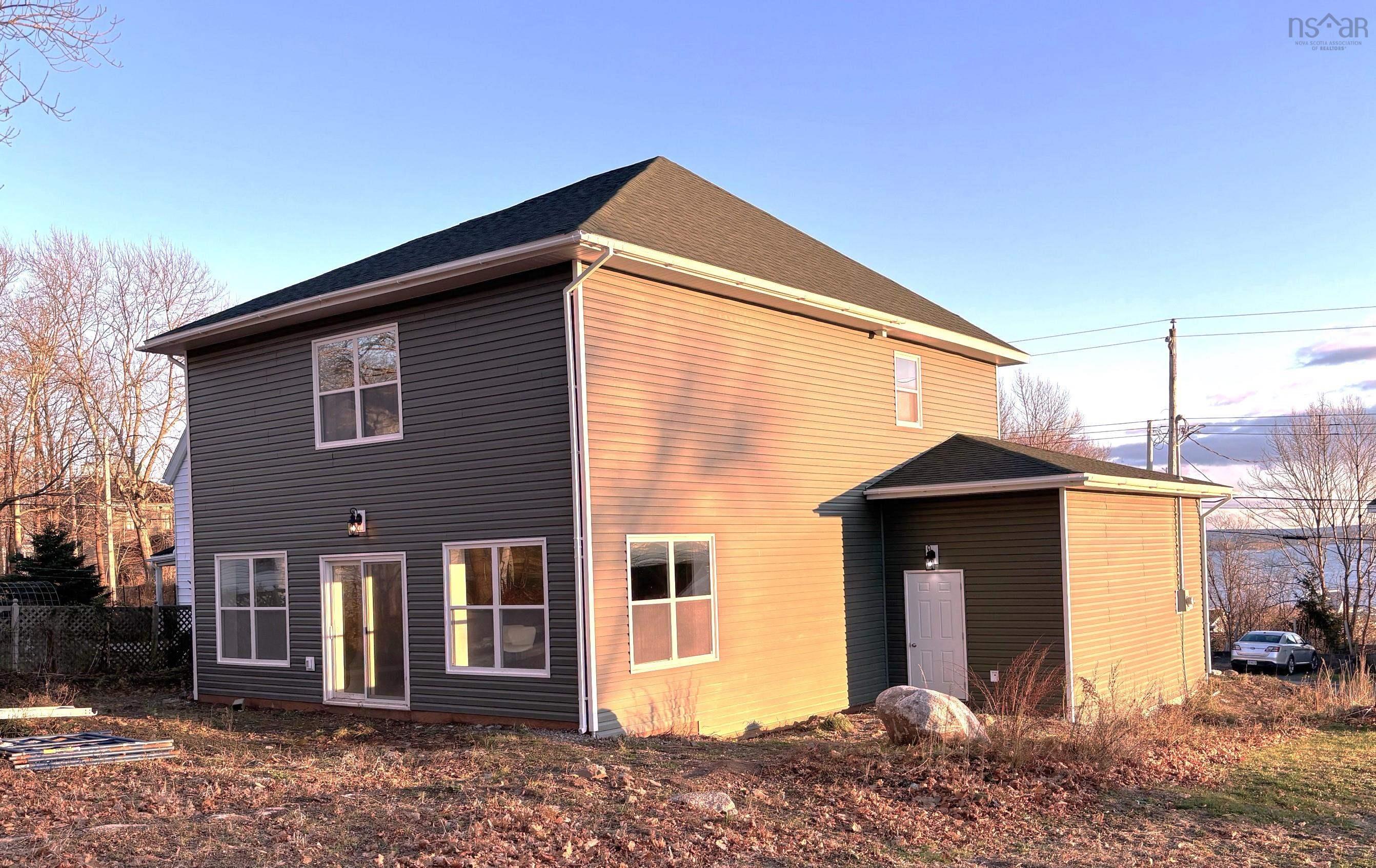 $659,000.00: 134 HIGH Street, Pictou