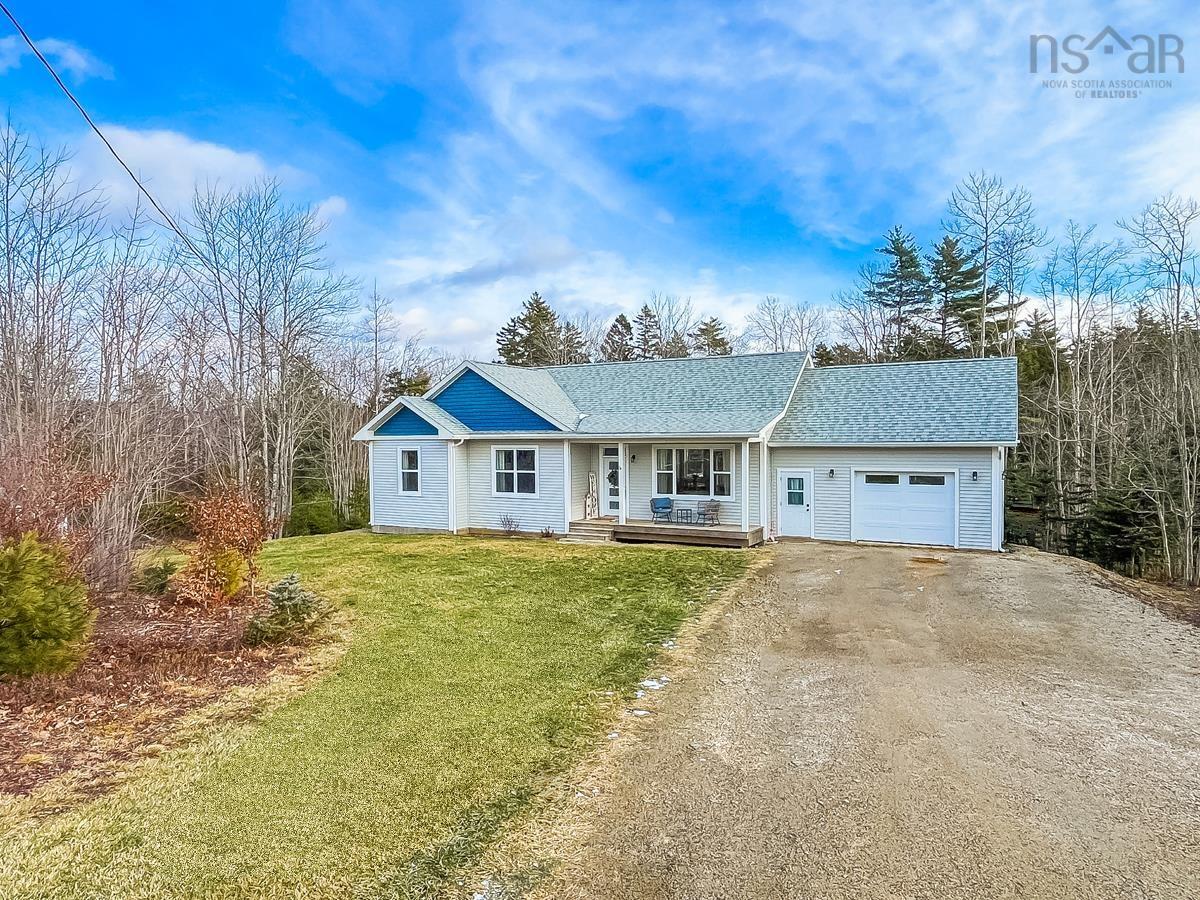 $649,900.00: 221 Meldrum Avenue, Conquerall Bank