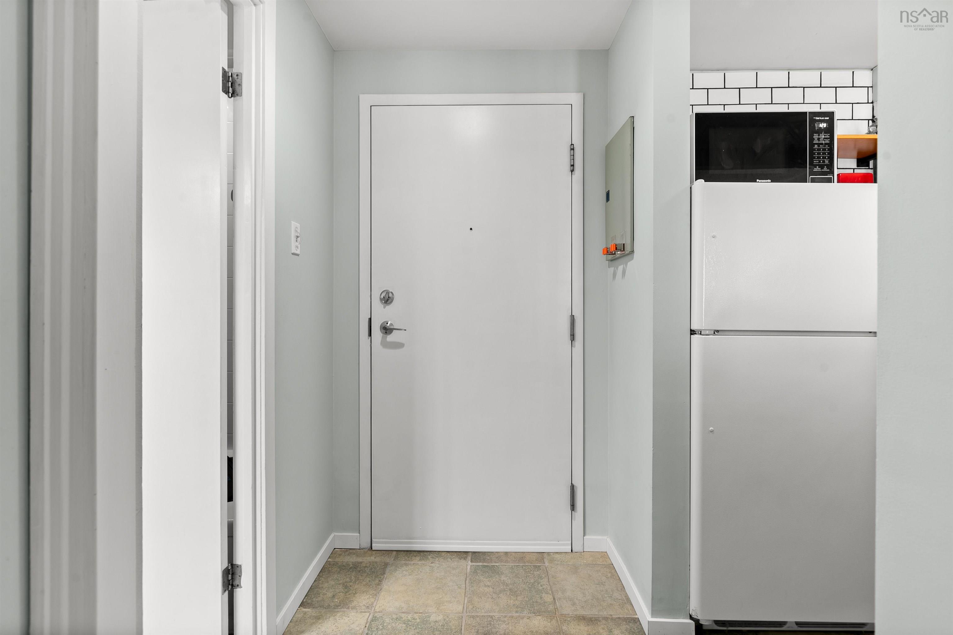 $369,900.00: 421 1326 Lower Water Street, Halifax