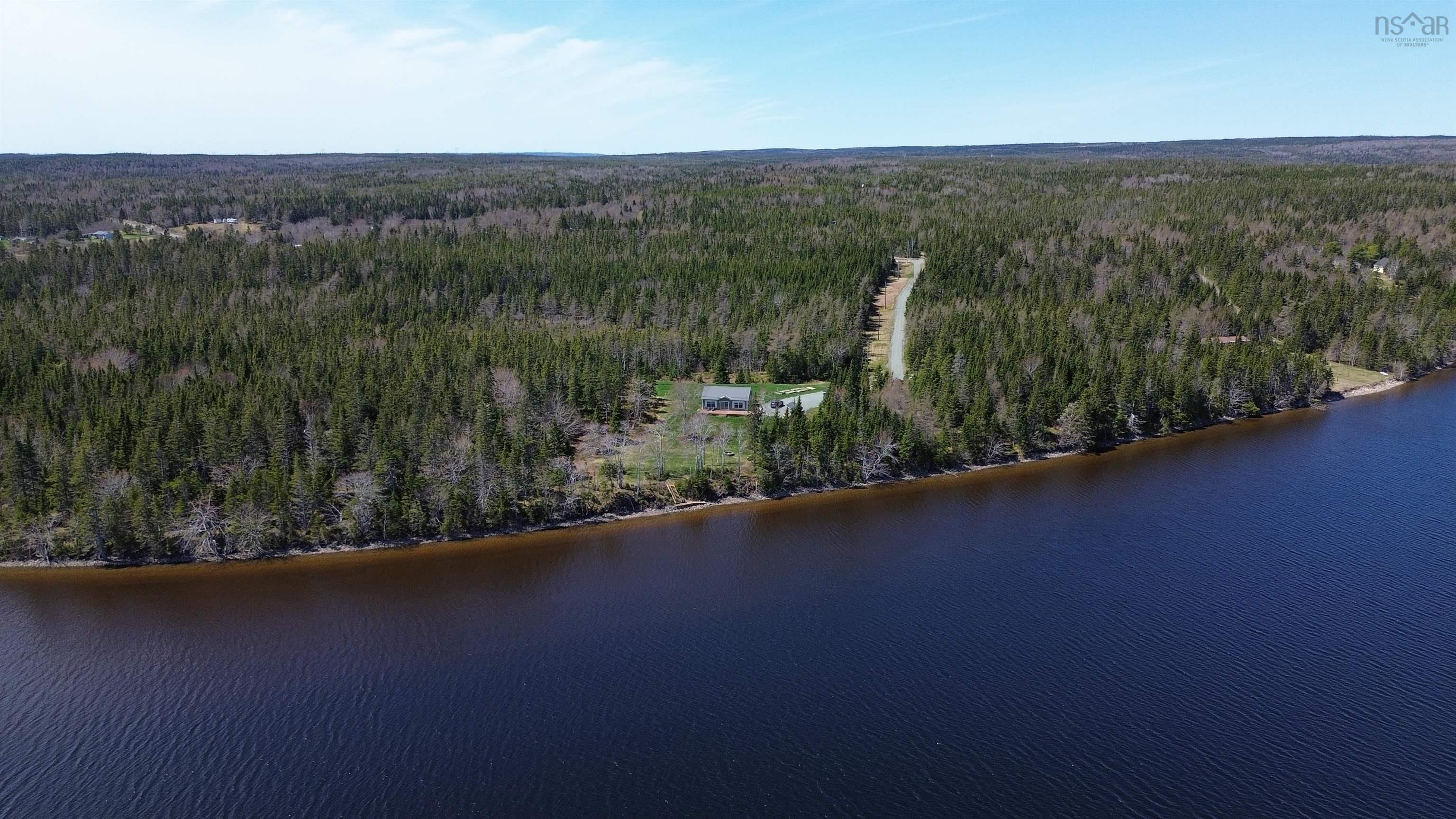 $389,000.00: 892 West Side Loch Lomond Road, Loch Lomond
