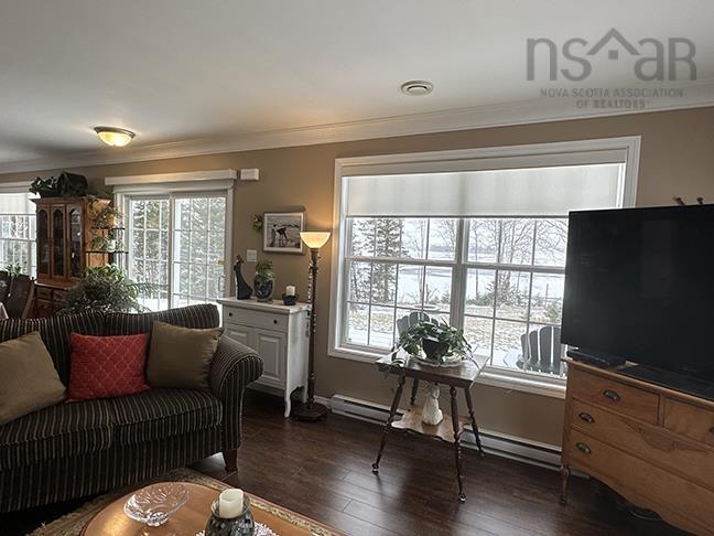 $389,000.00: 892 West Side Loch Lomond Road, Loch Lomond