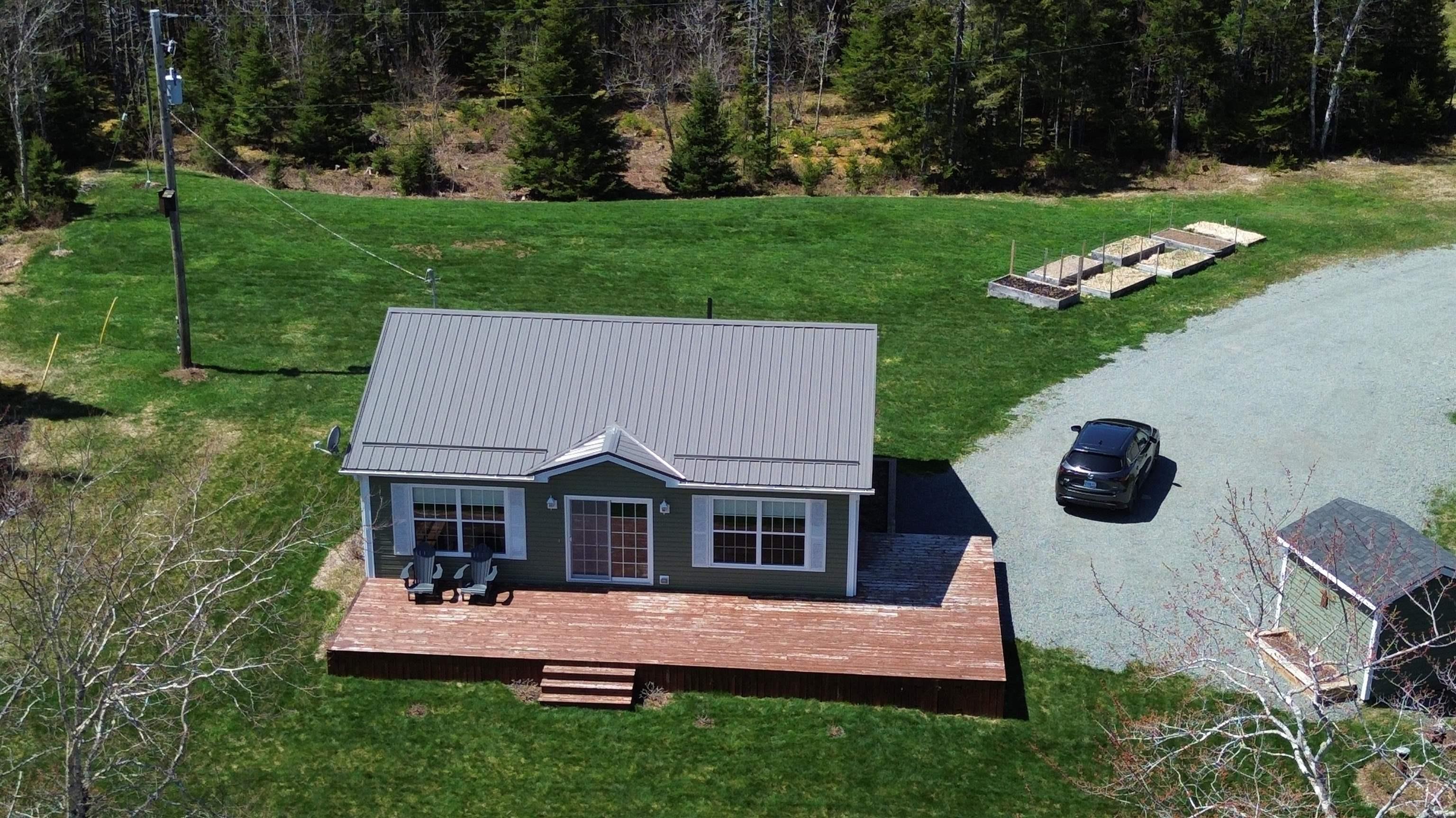 $389,000.00: 892 West Side Loch Lomond Road, Loch Lomond