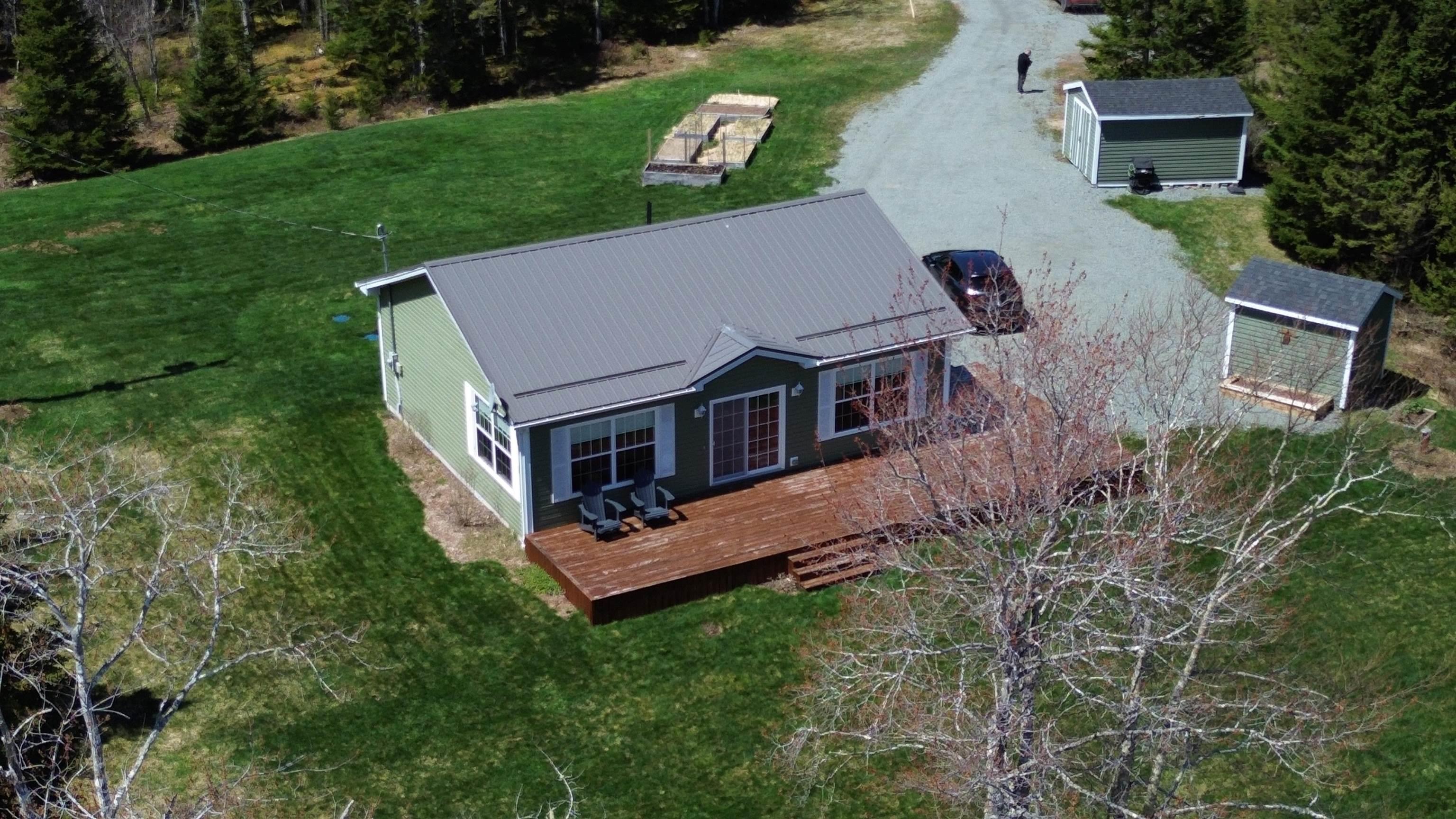 $389,000.00: 892 West Side Loch Lomond Road, Loch Lomond
