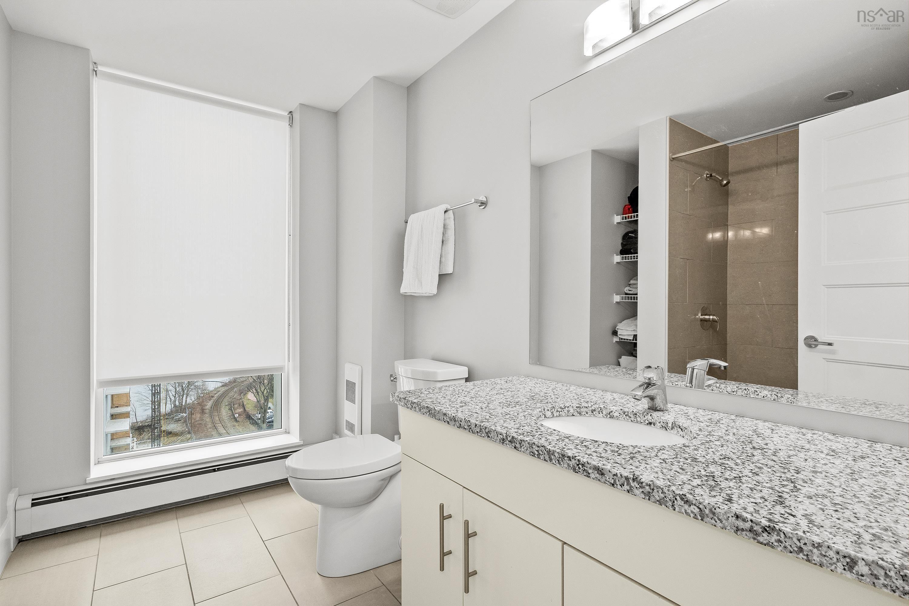 $599,000.00: 906 15 Kings Wharf Place, Dartmouth