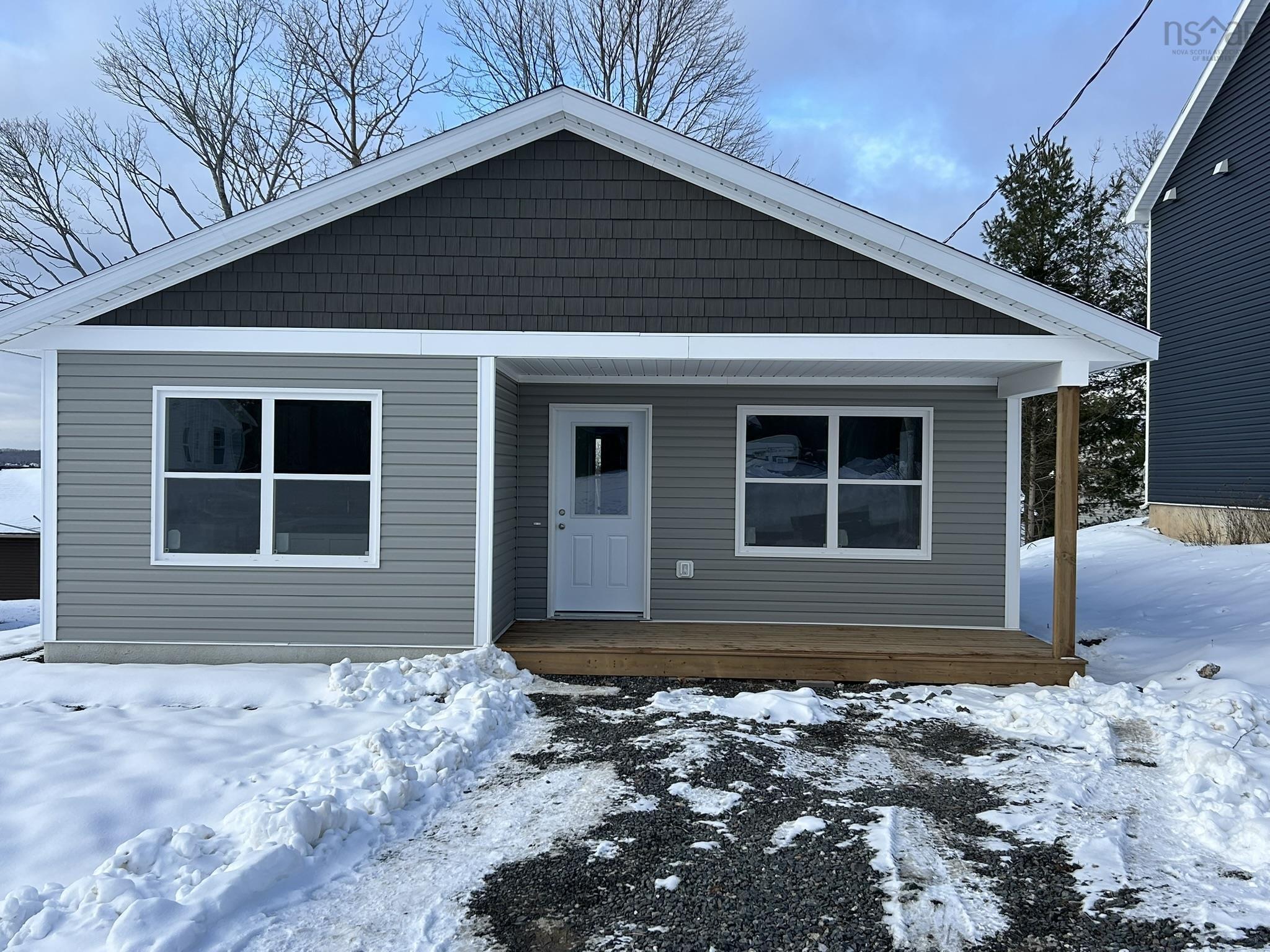 $249,900.00: 41 GREEN Street, New Glasgow