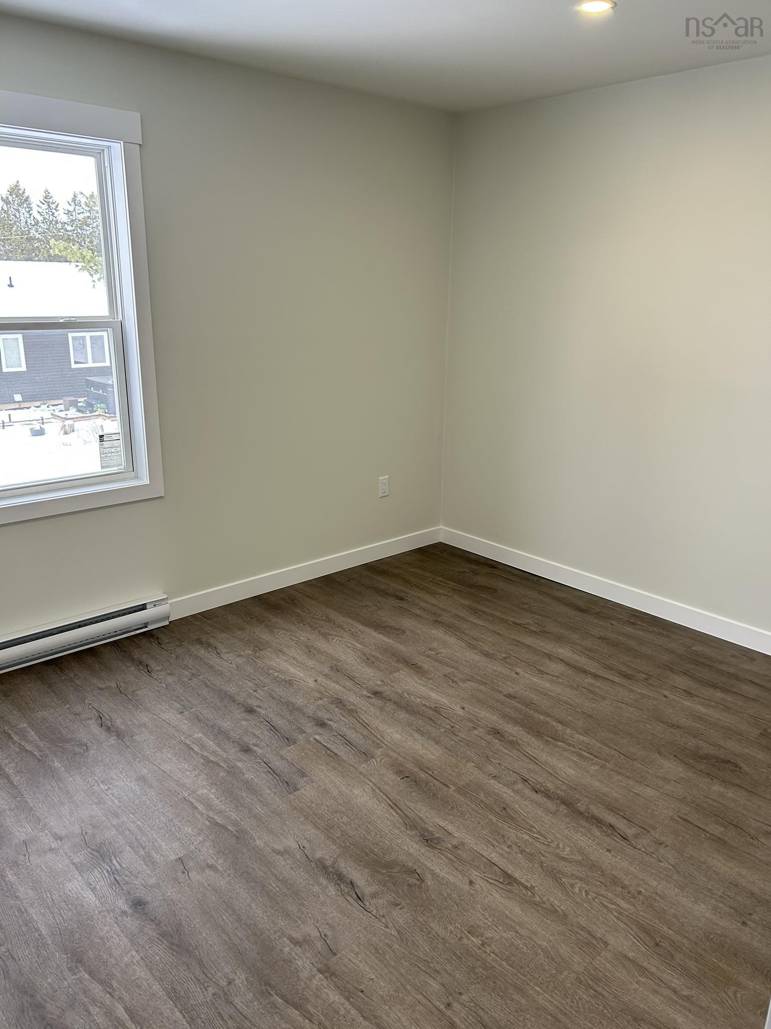 $249,900.00: 41 GREEN Street, New Glasgow