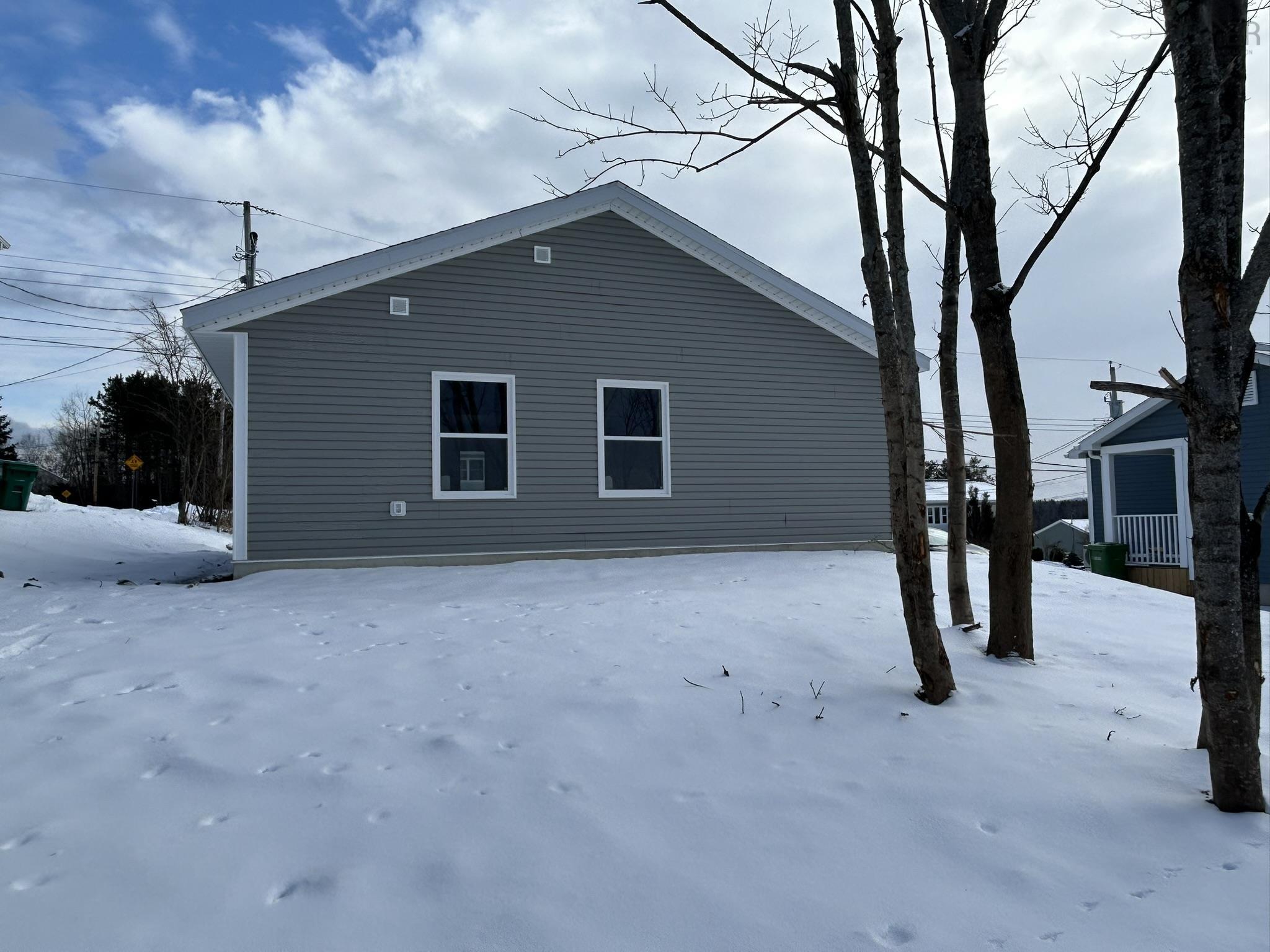 $249,900.00: 41 GREEN Street, New Glasgow