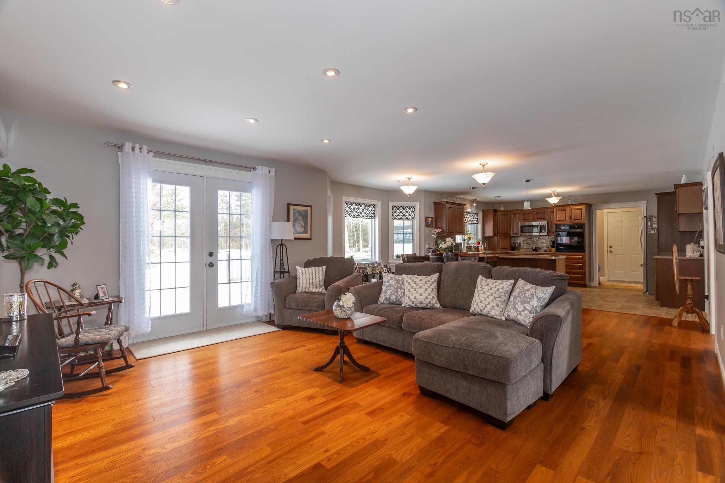 $624,500.00: 1905 Middle Road, Nictaux
