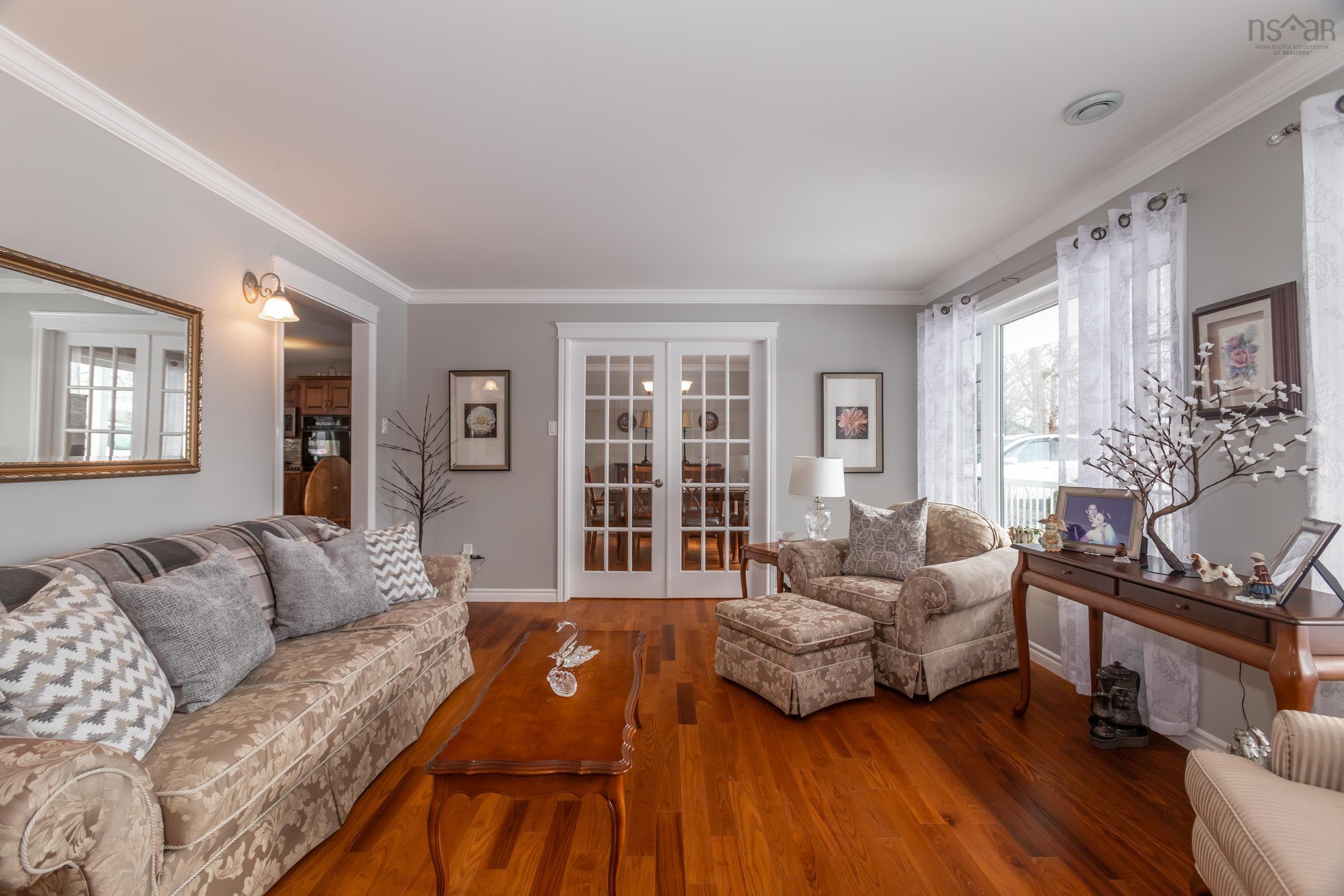 $624,500.00: 1905 Middle Road, Nictaux
