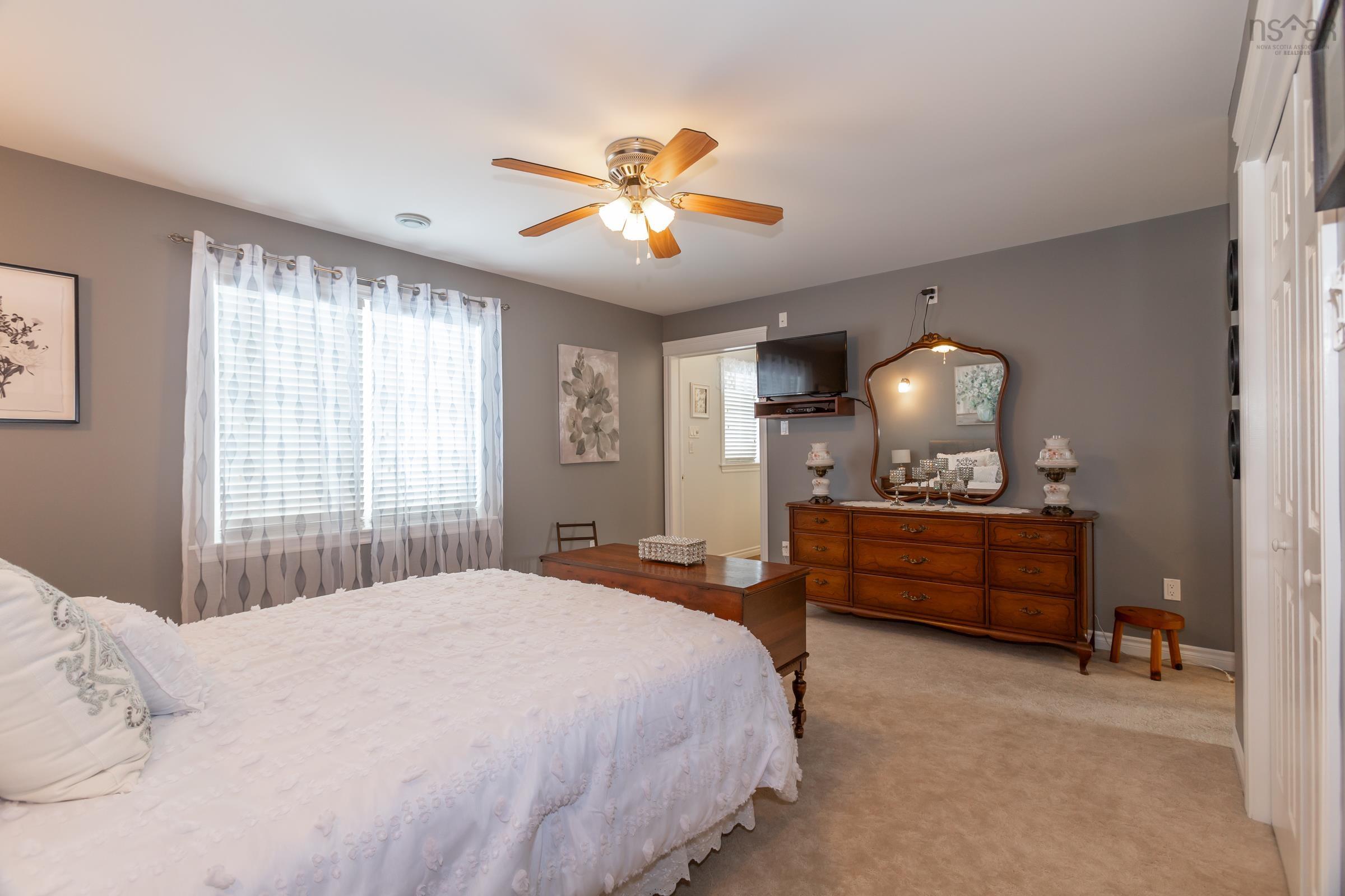 $624,500.00: 1905 Middle Road, Nictaux