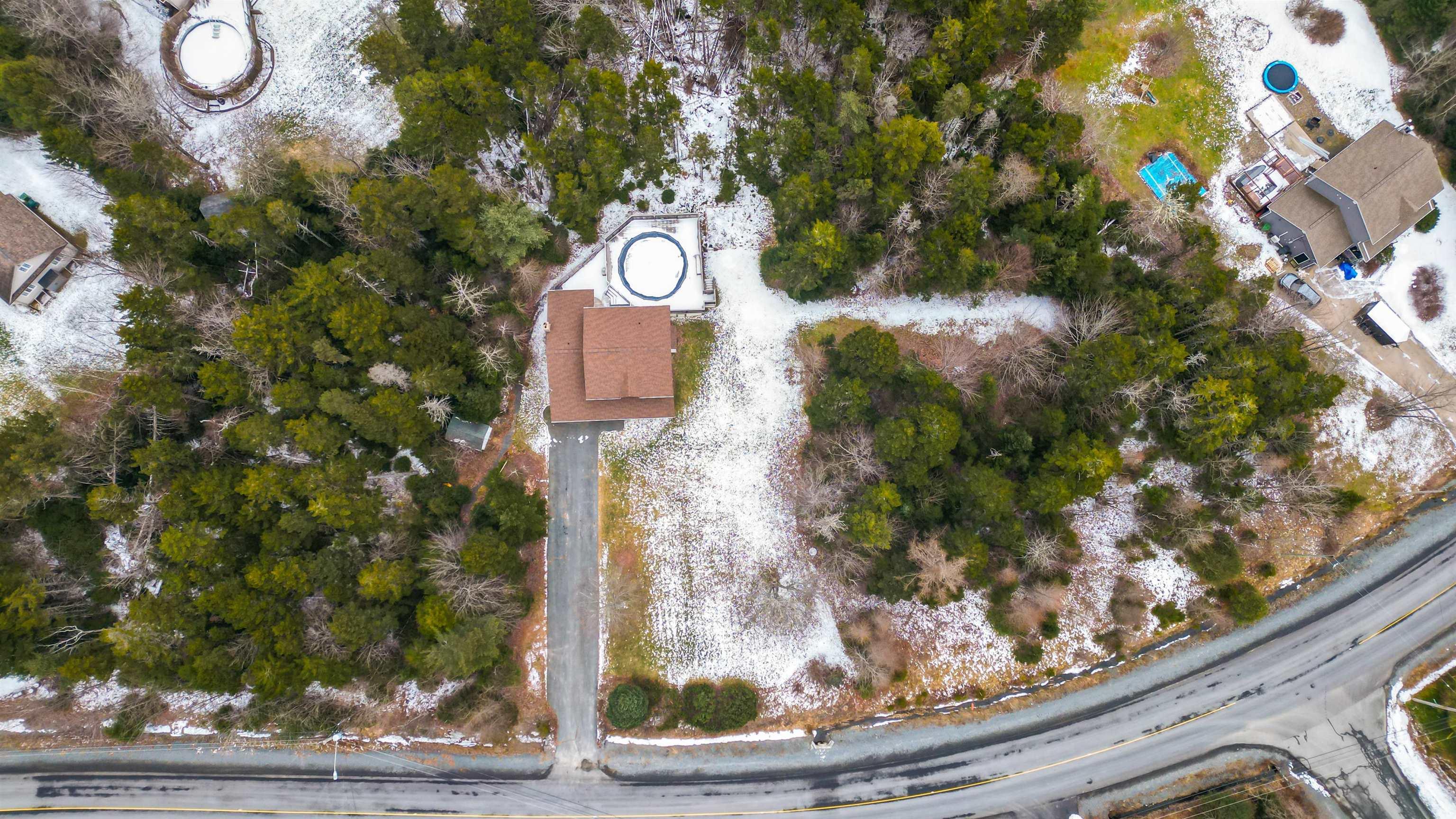$699,900.00: 226 Kingswood Drive, Kingswood