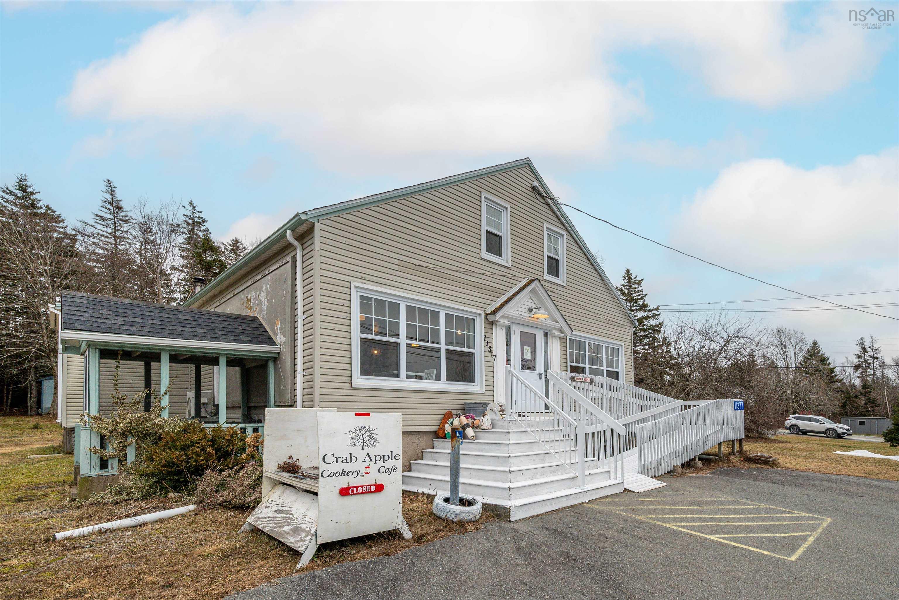 $474,000.00: 11377 Peggys Cove Road, Seabright