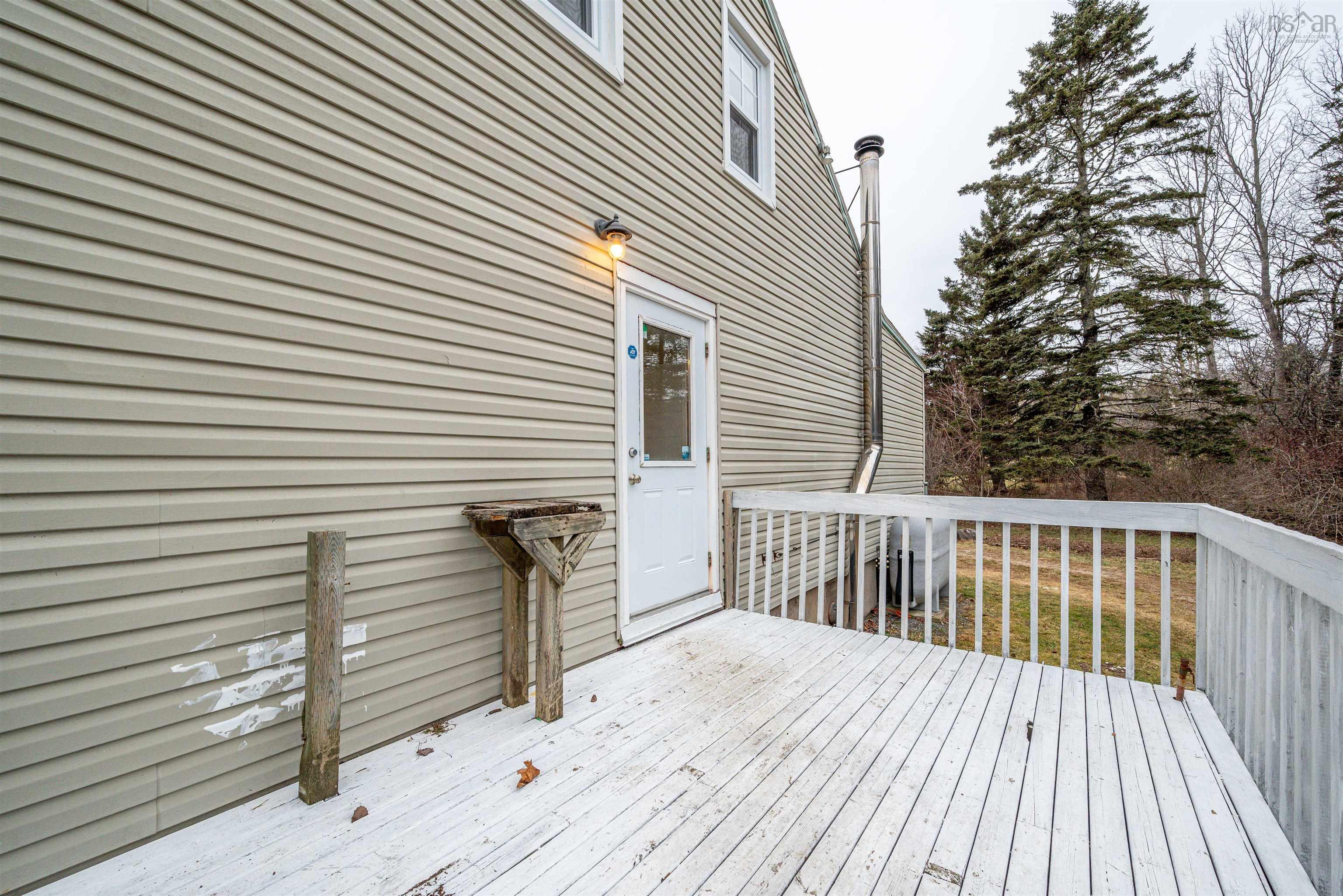 $474,000.00: 11377 Peggys Cove Road, Seabright