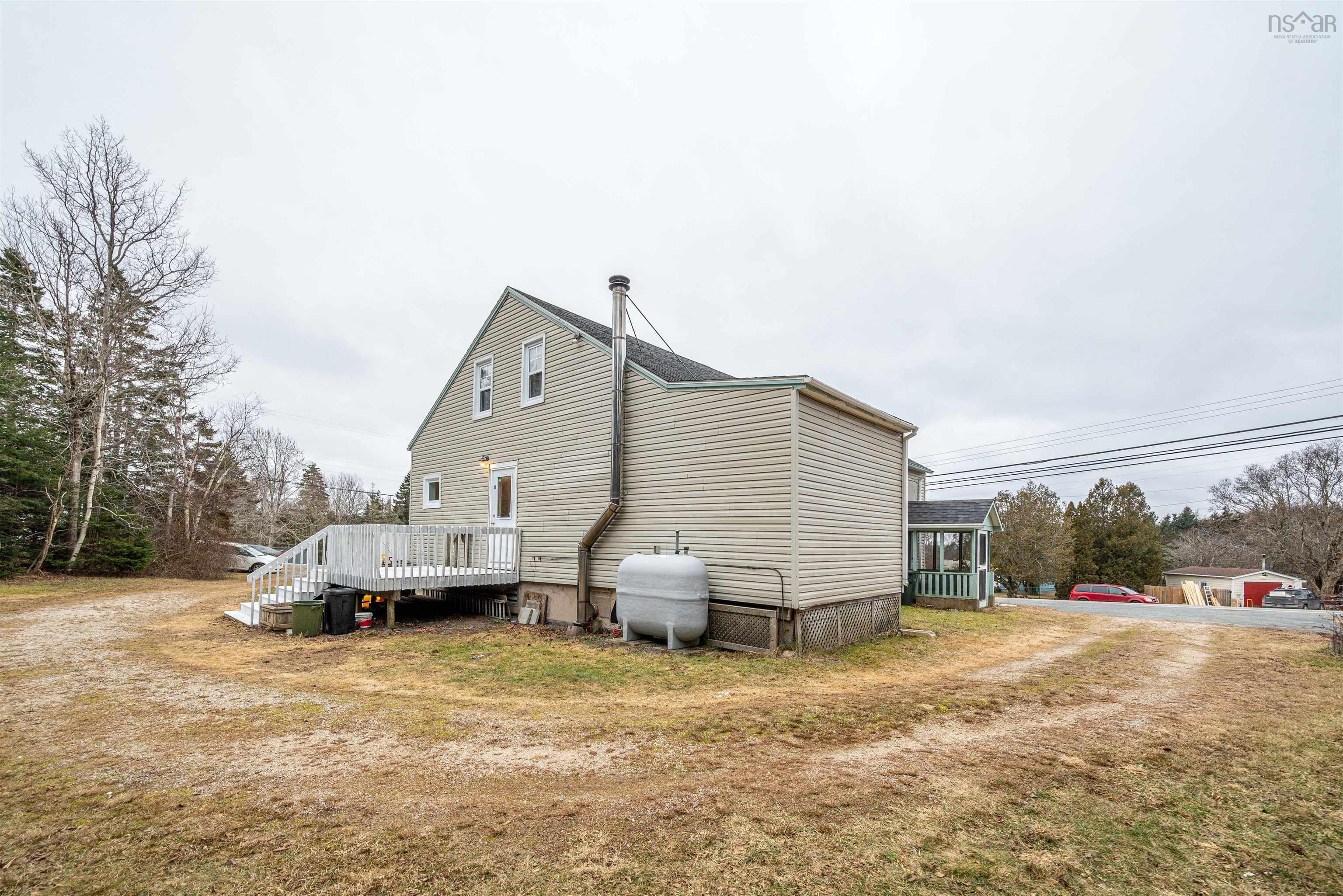 $474,000.00: 11377 Peggys Cove Road, Seabright