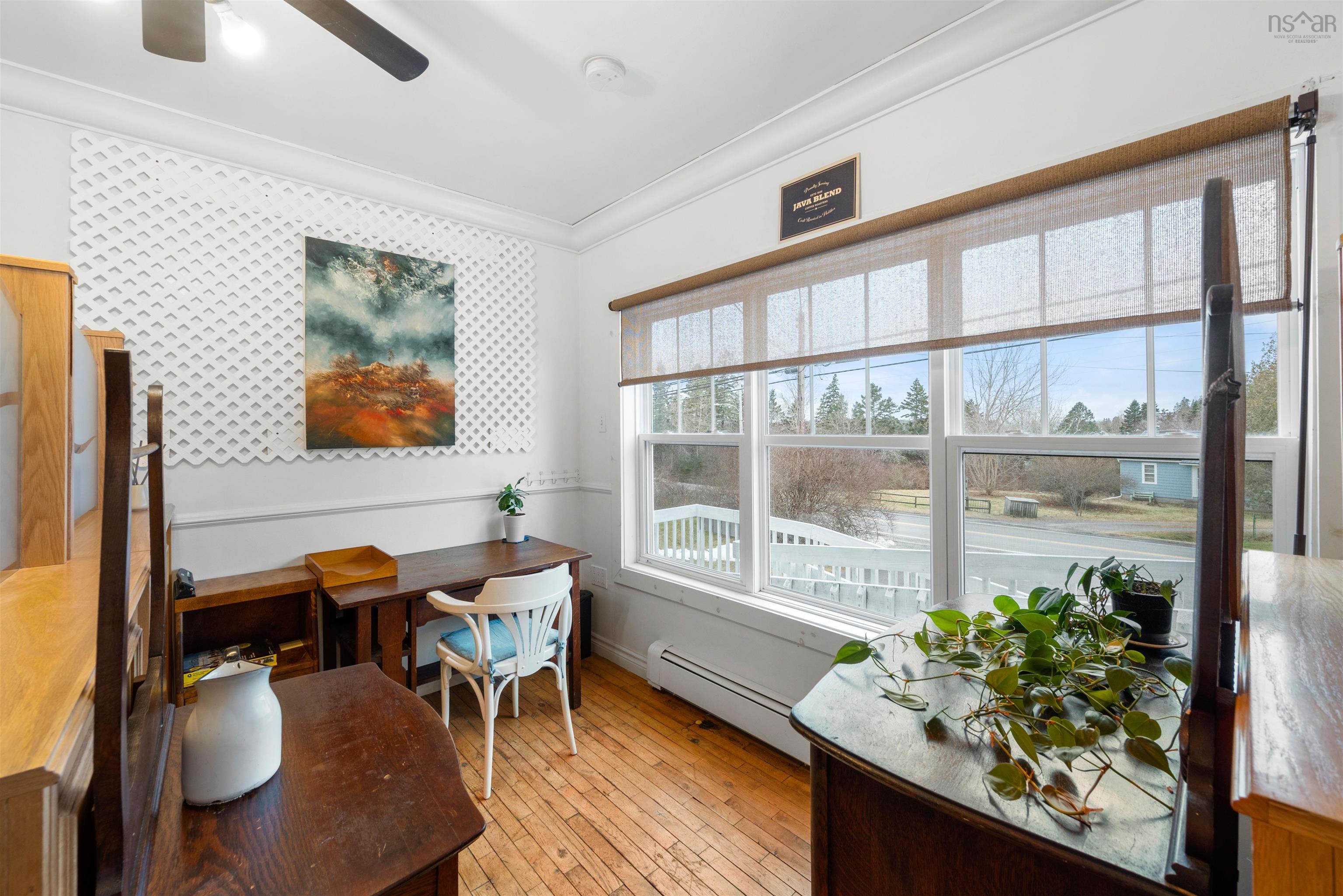 $474,000.00: 11377 Peggys Cove Road, Seabright