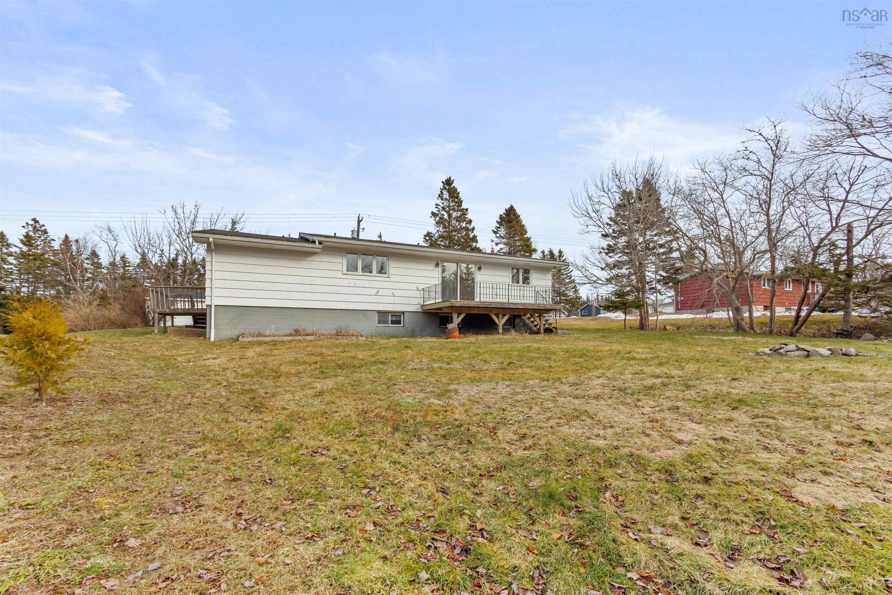 $425,900.00: 209 Terence Bay Road, Whites Lake
