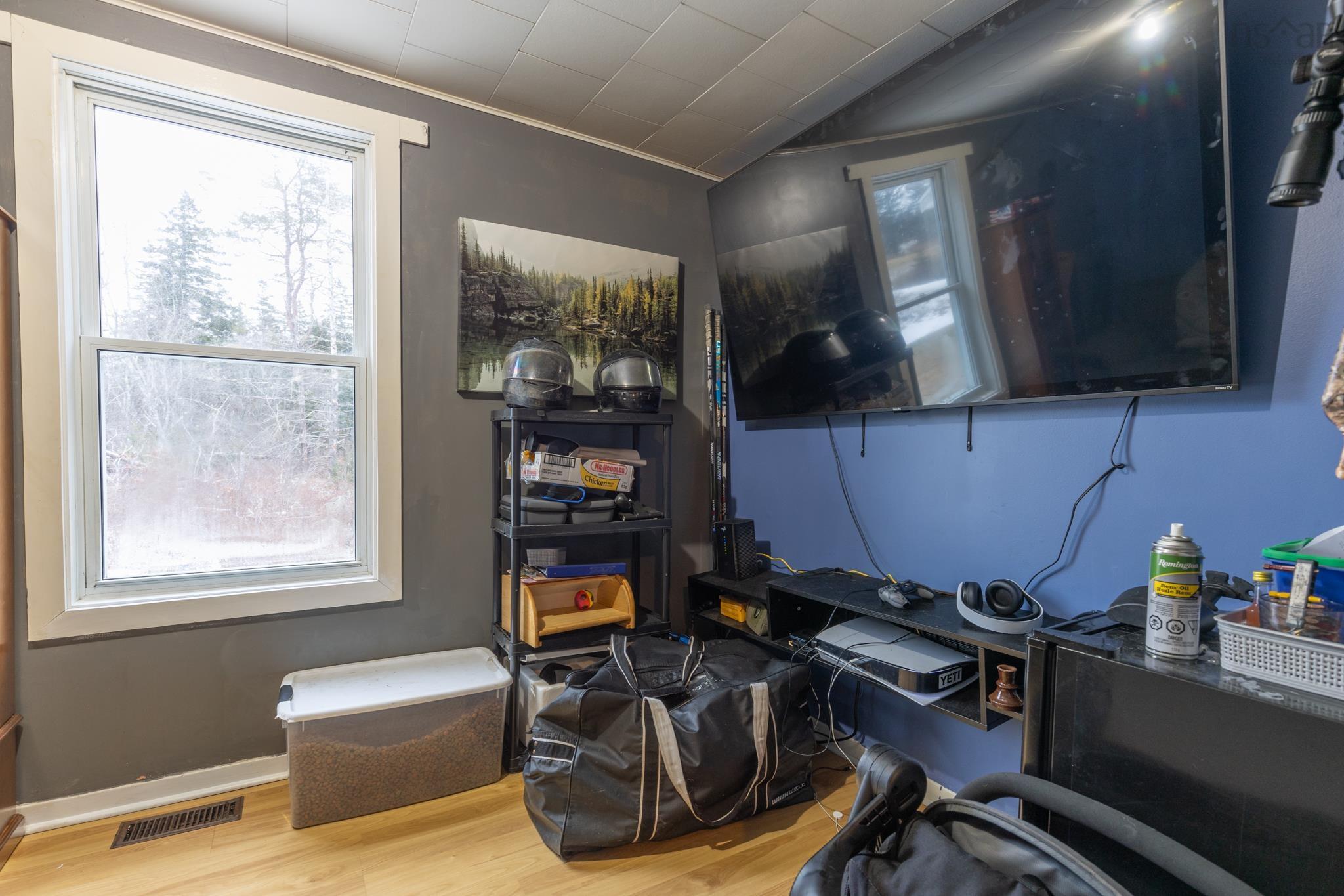 $199,900.00: 16 Belleville South Road, Belleville South
