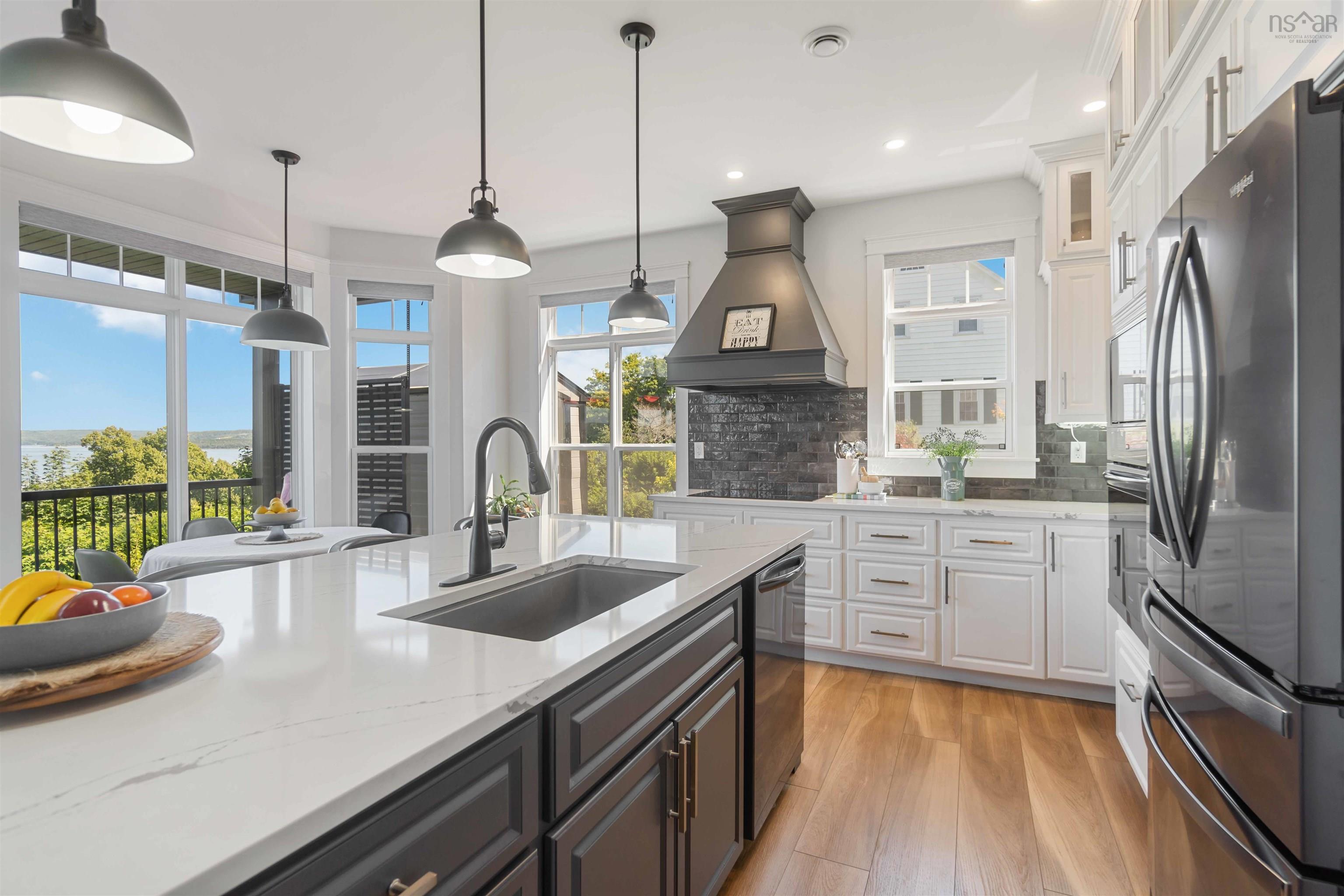 $1,290,000.00: 180 King Street, Digby