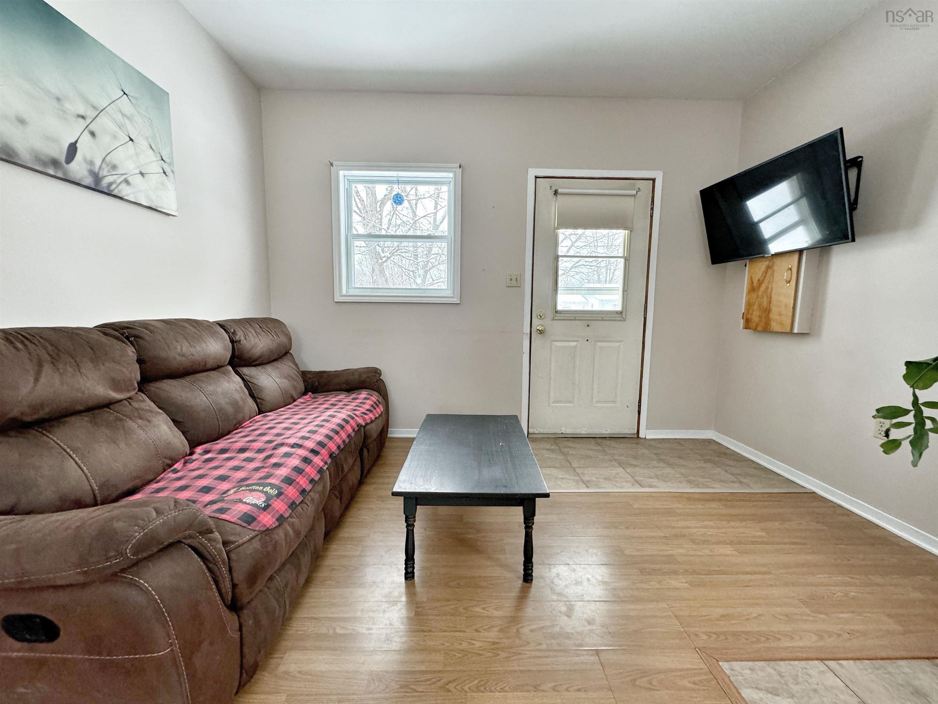 $229,900.00: 1109 Maple Avenue, Aylesford