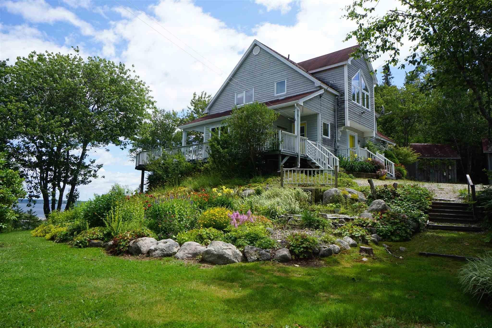 $999,000.00: 45 Southwest Cove Road, Northwest Cove