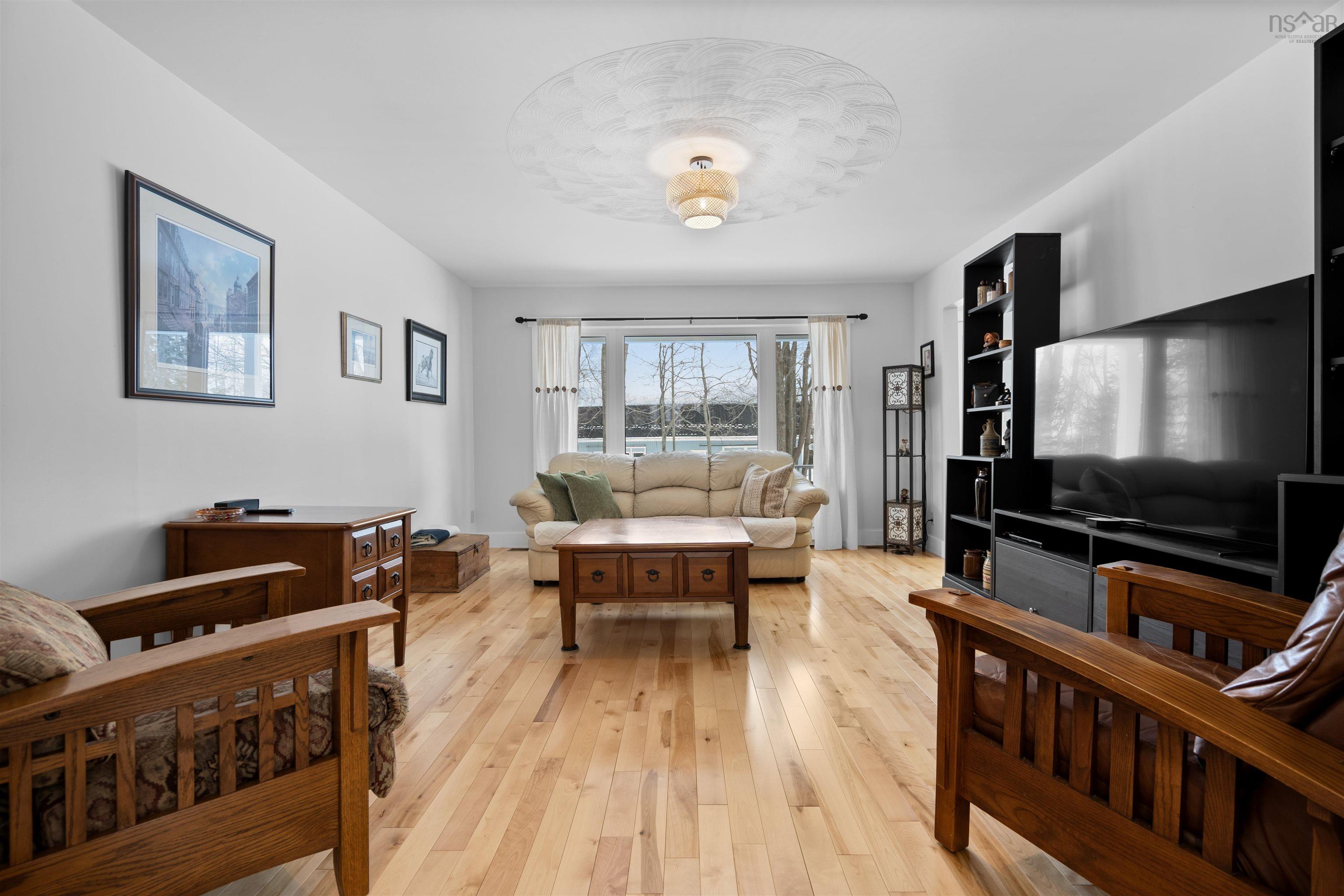 $649,000.00: 56 Blue Haven Lane, Abercrombie