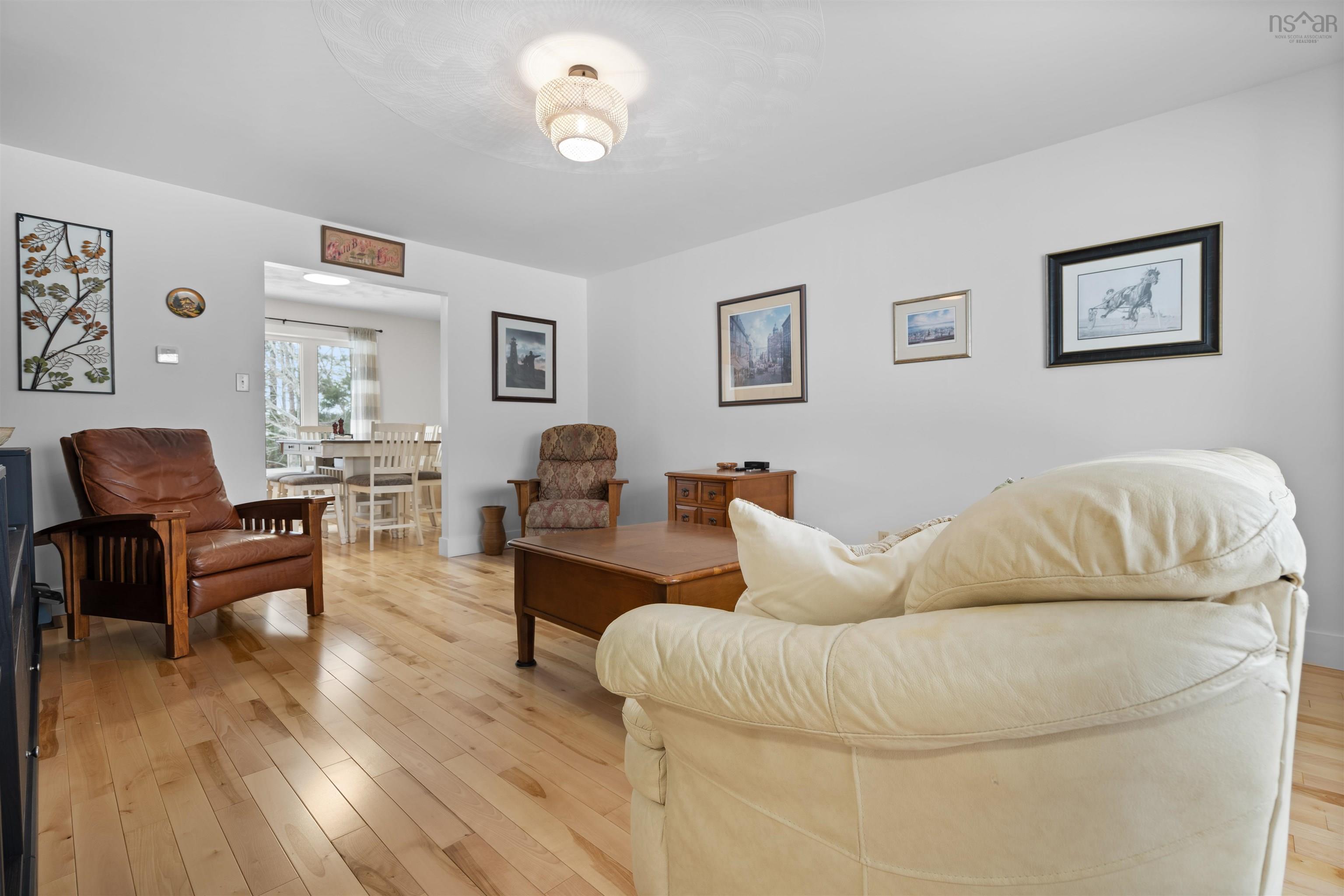 $649,000.00: 56 Blue Haven Lane, Abercrombie