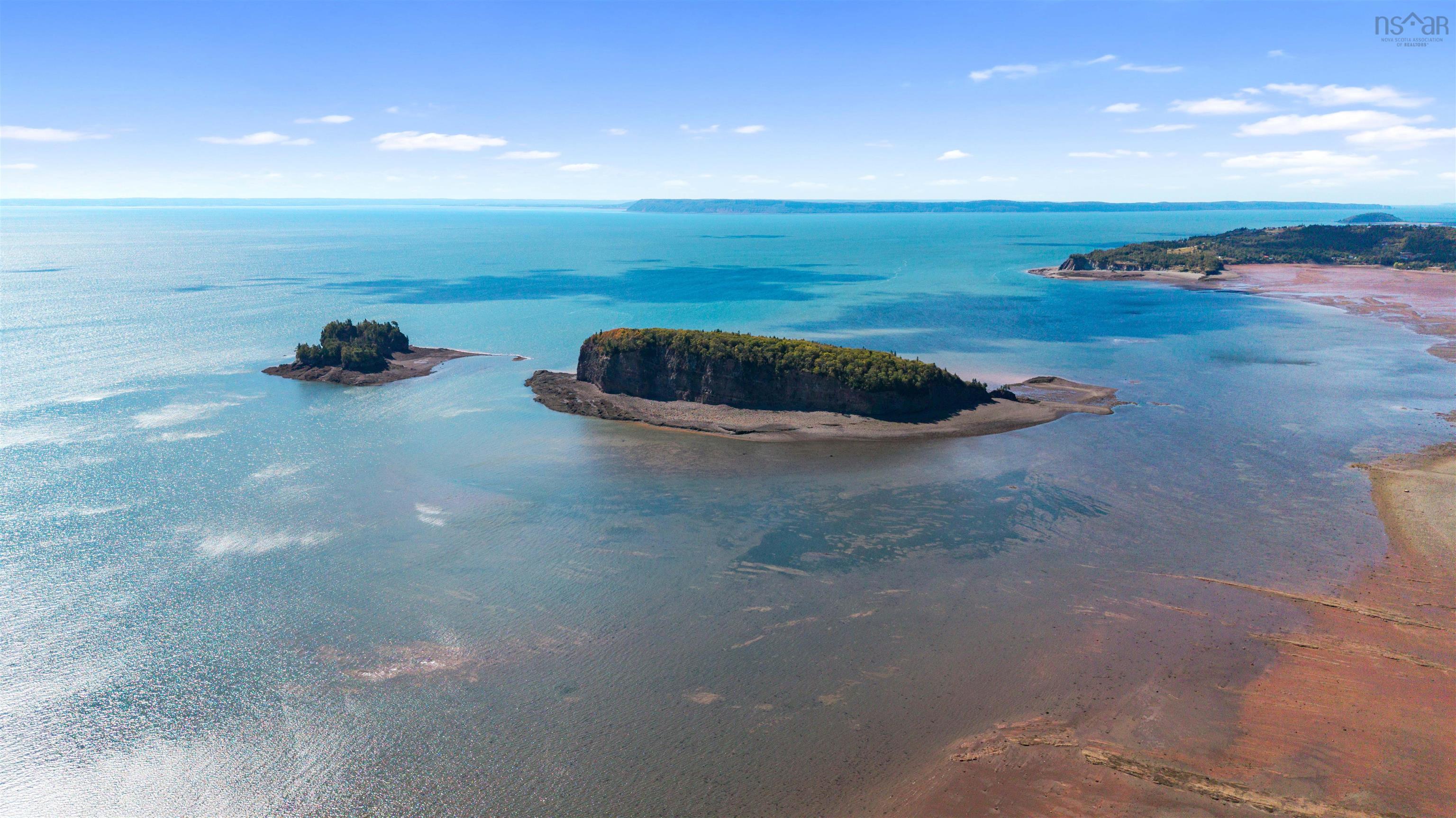3 Two Islands Road, Two Islands, NS (MLS 202501053)