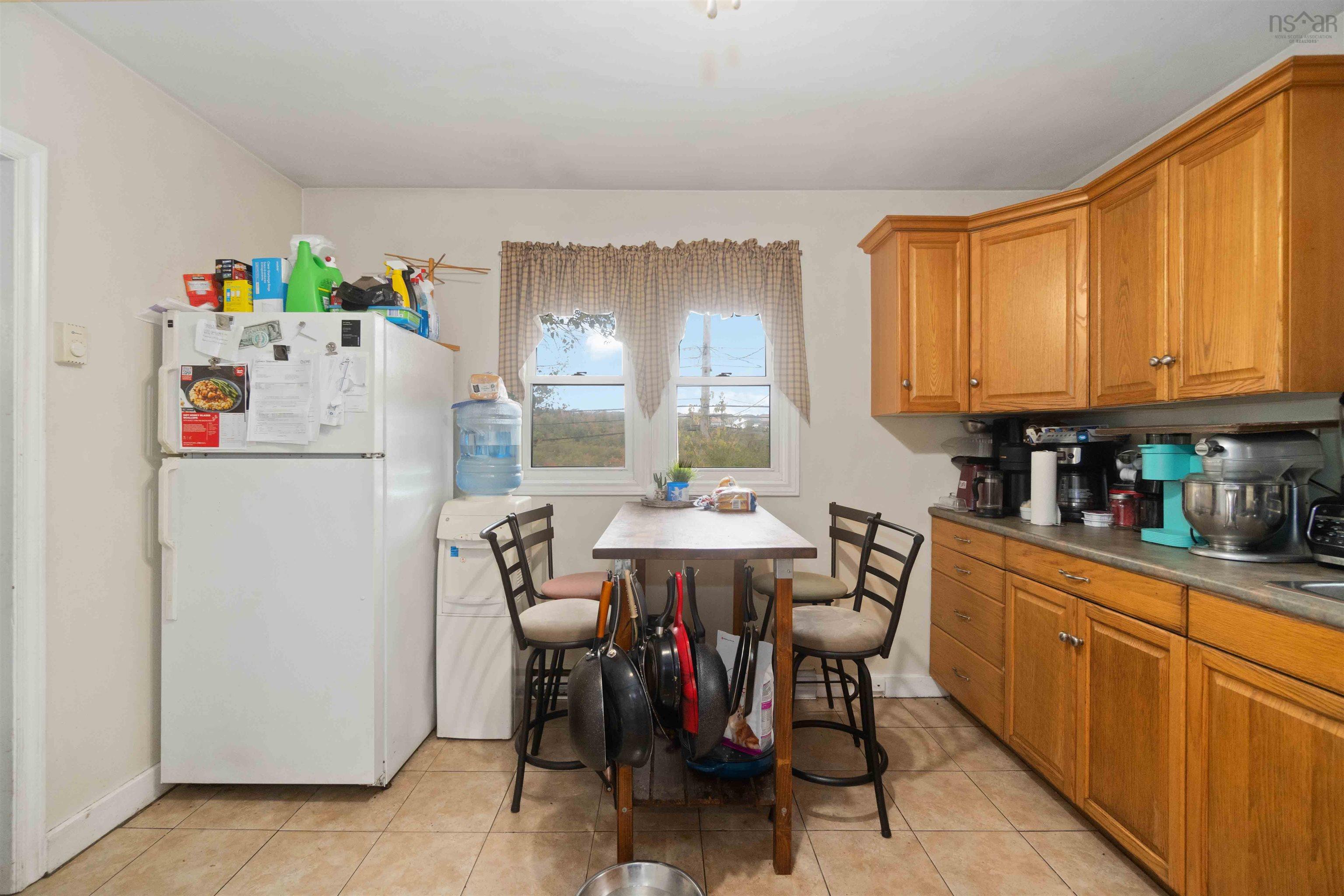 $499,900.00: 744 St Margarets Bay Road, Halifax