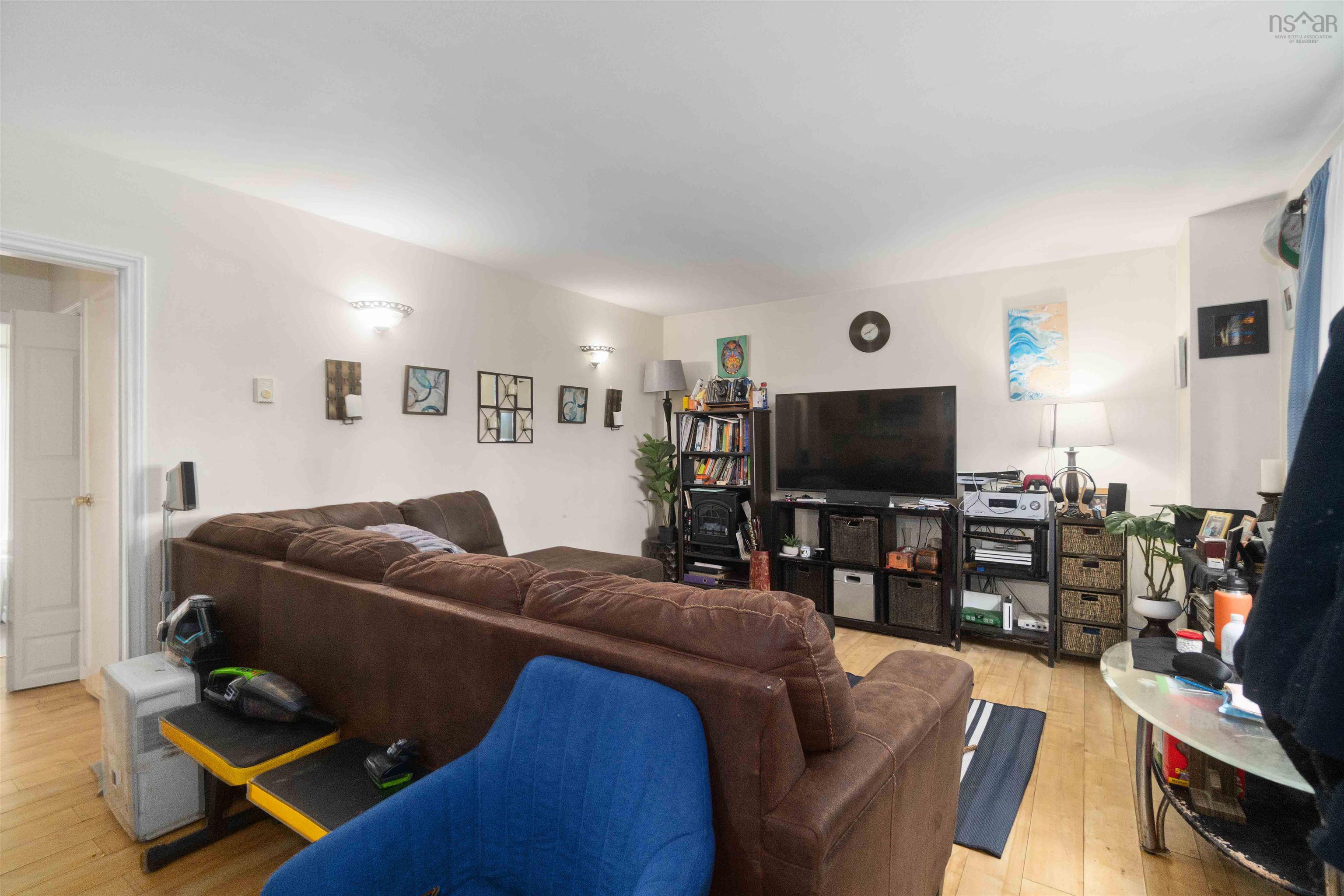 $499,900.00: 744 St Margarets Bay Road, Halifax
