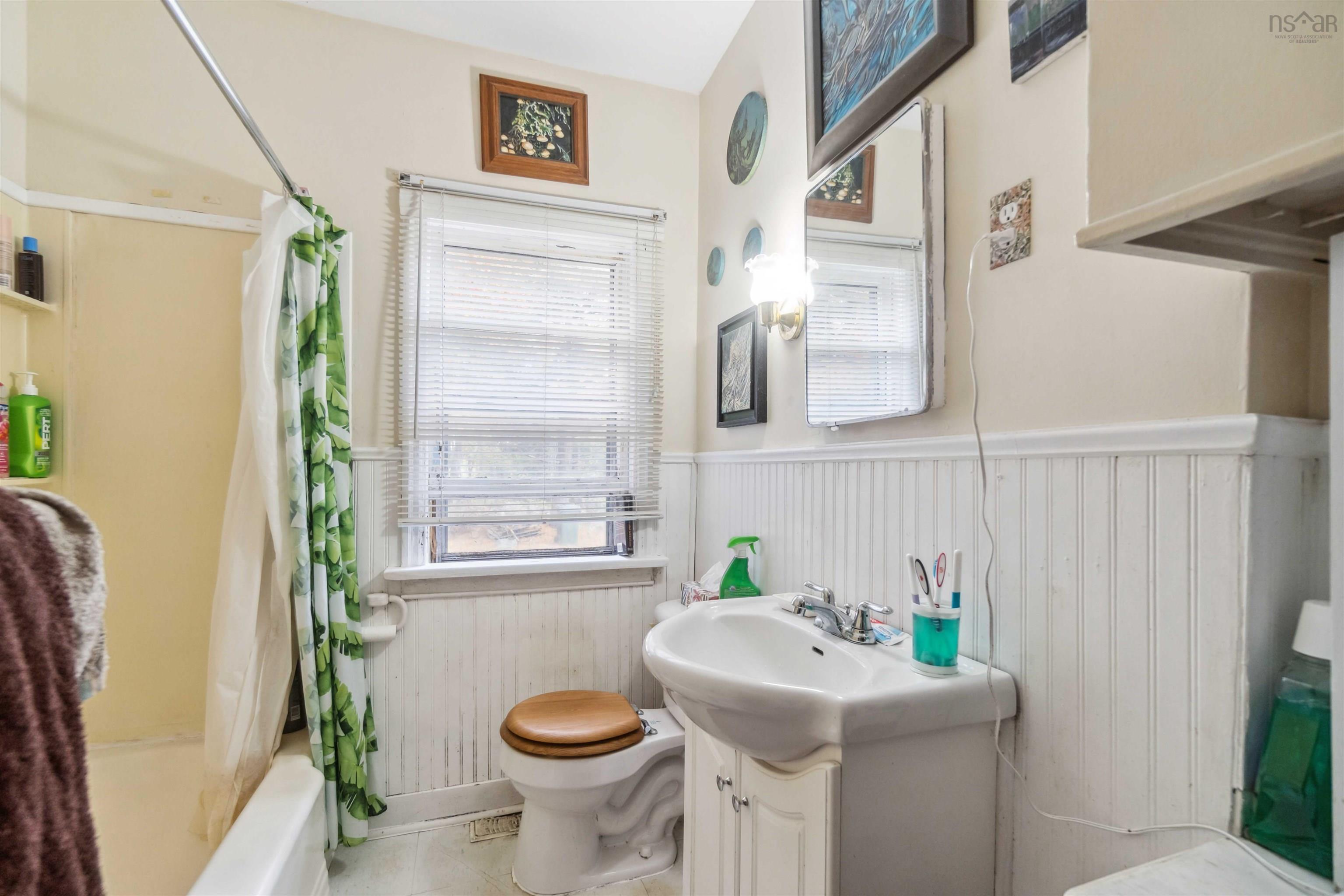 $599,900.00: 752/754 St Margarets Bay Road, Armdale