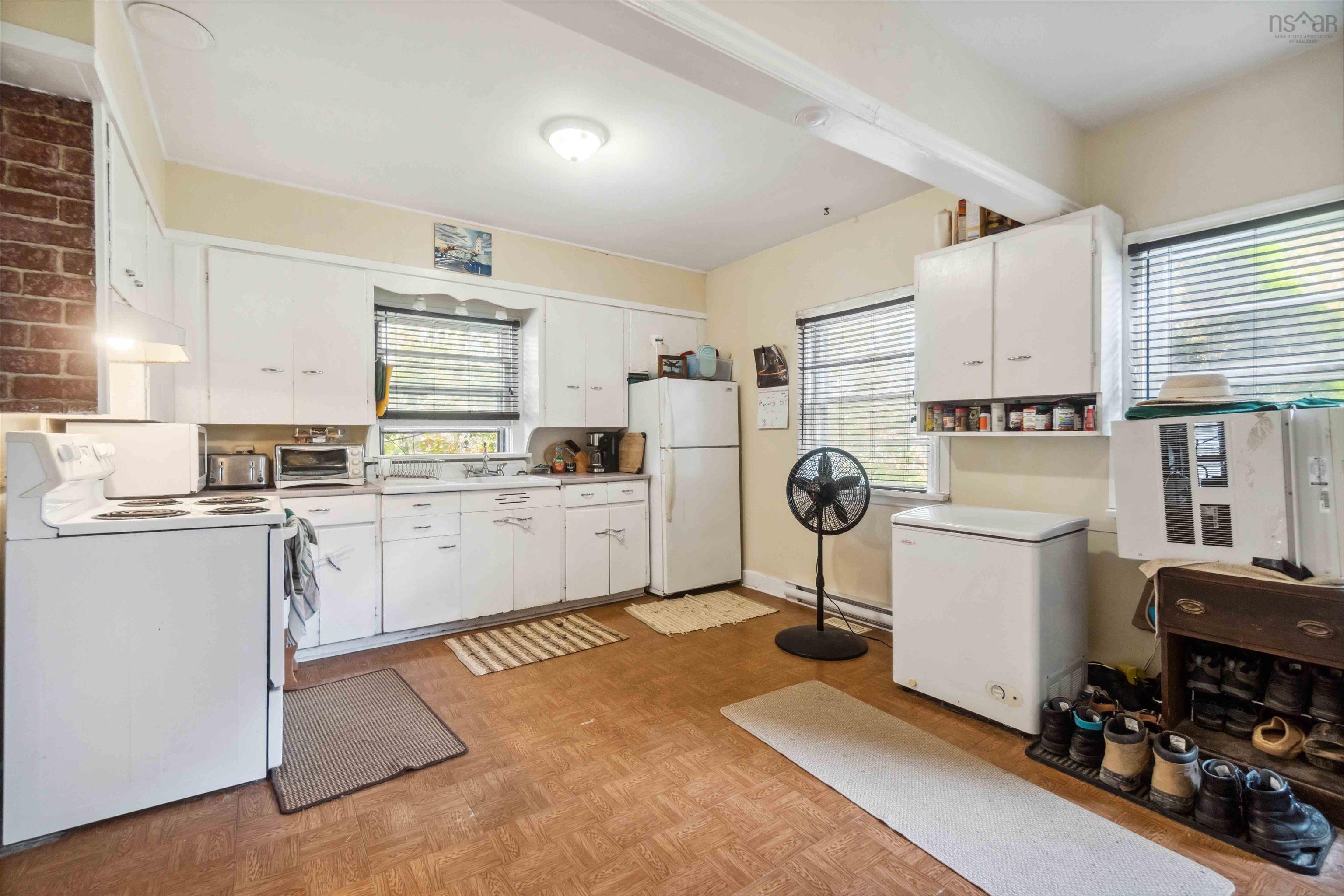 $599,900.00: 752/754 St Margarets Bay Road, Armdale