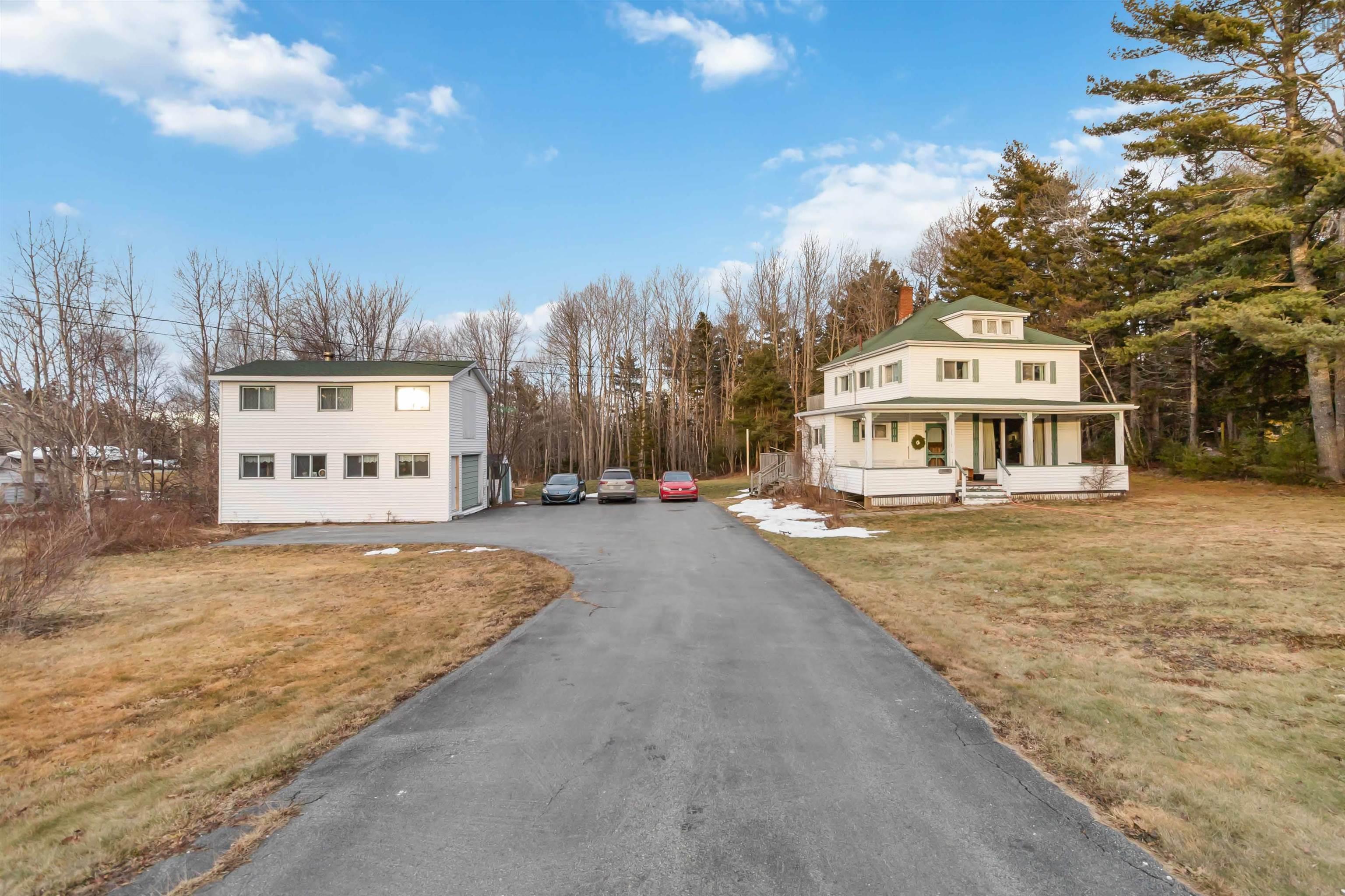 $369,900.00: 2609 Highway 331, West Lahave