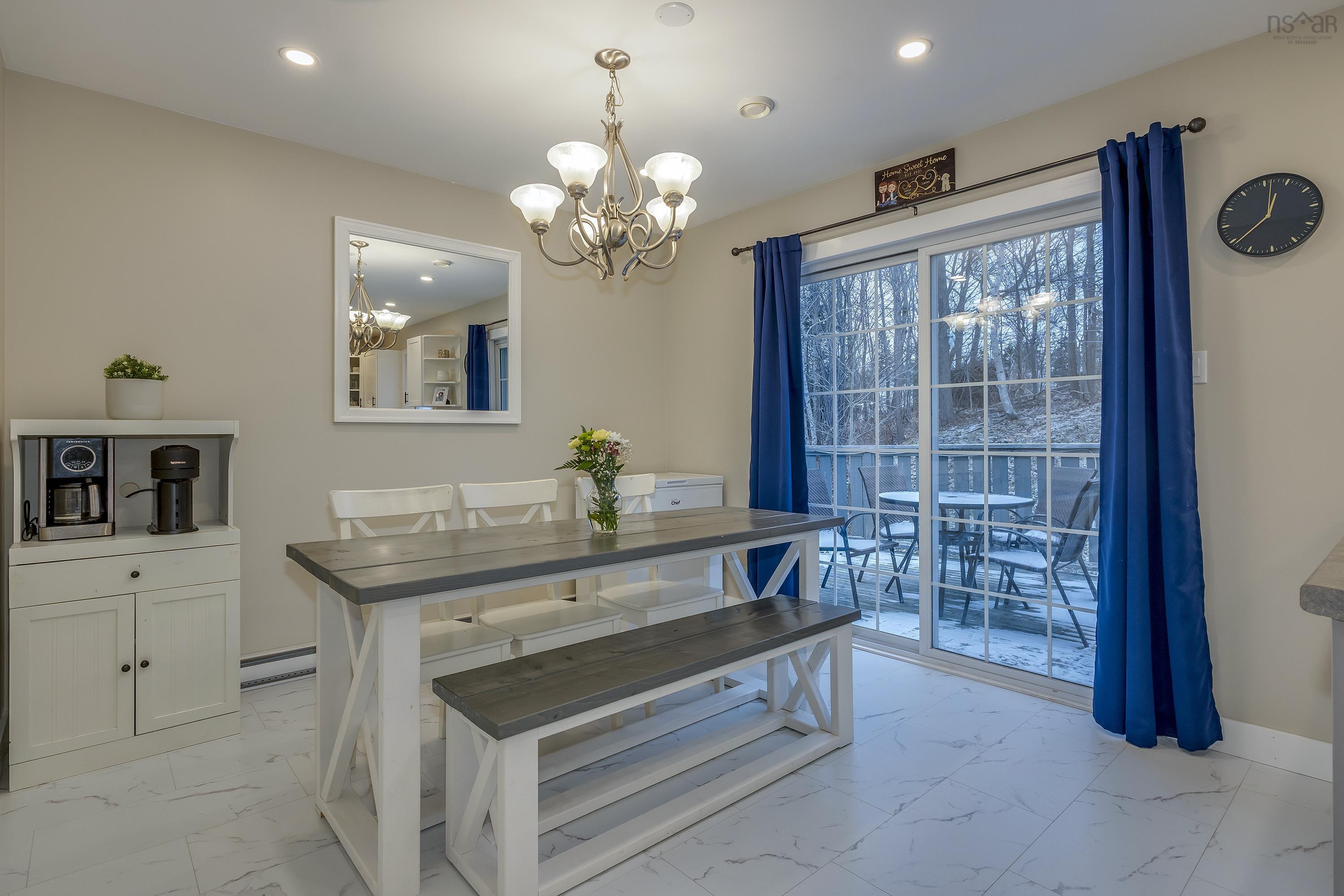 $435,000.00: 31 Patrick Lane, Cole Harbour