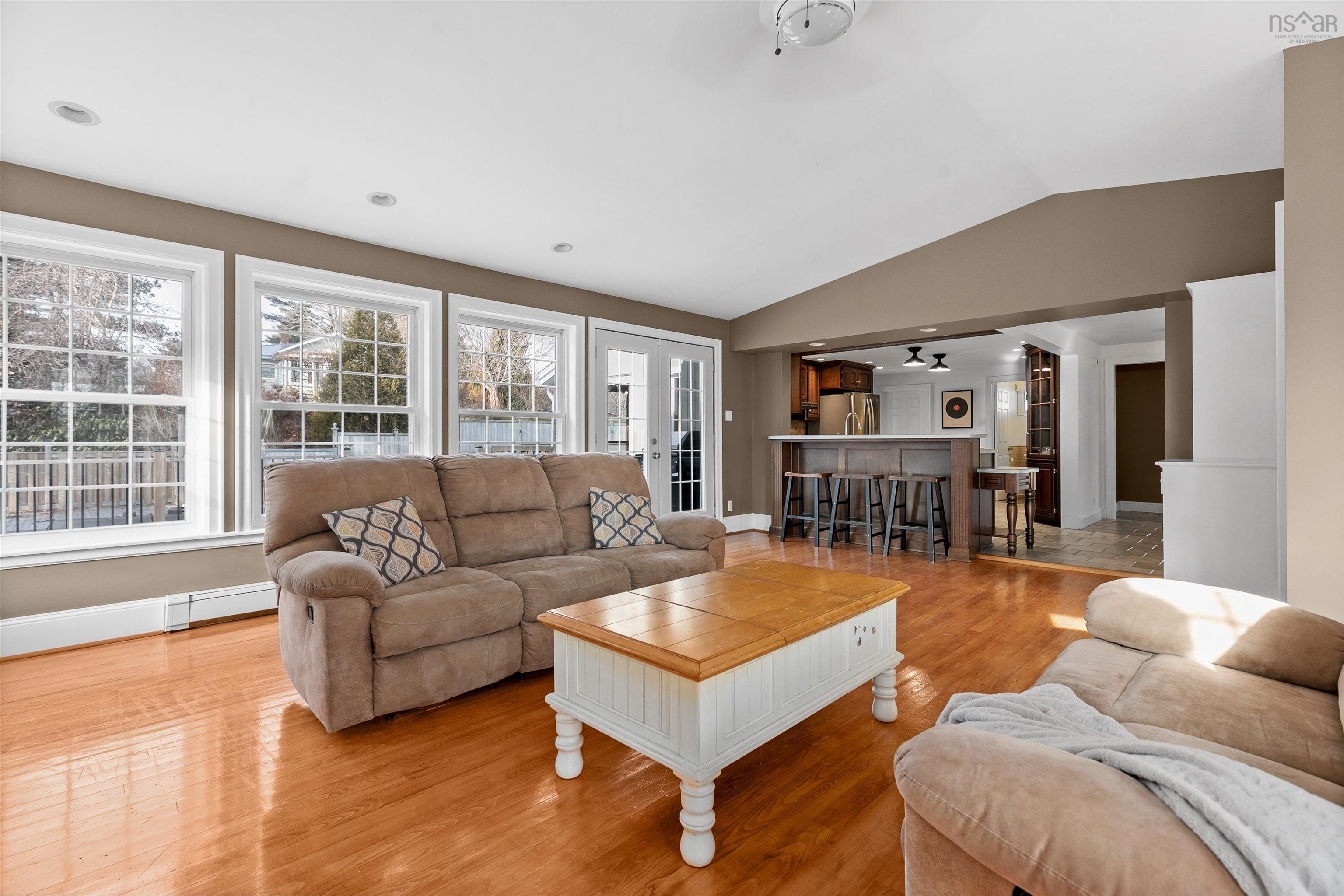 $619,000.00: 67 Bolivar Drive, Dayspring
