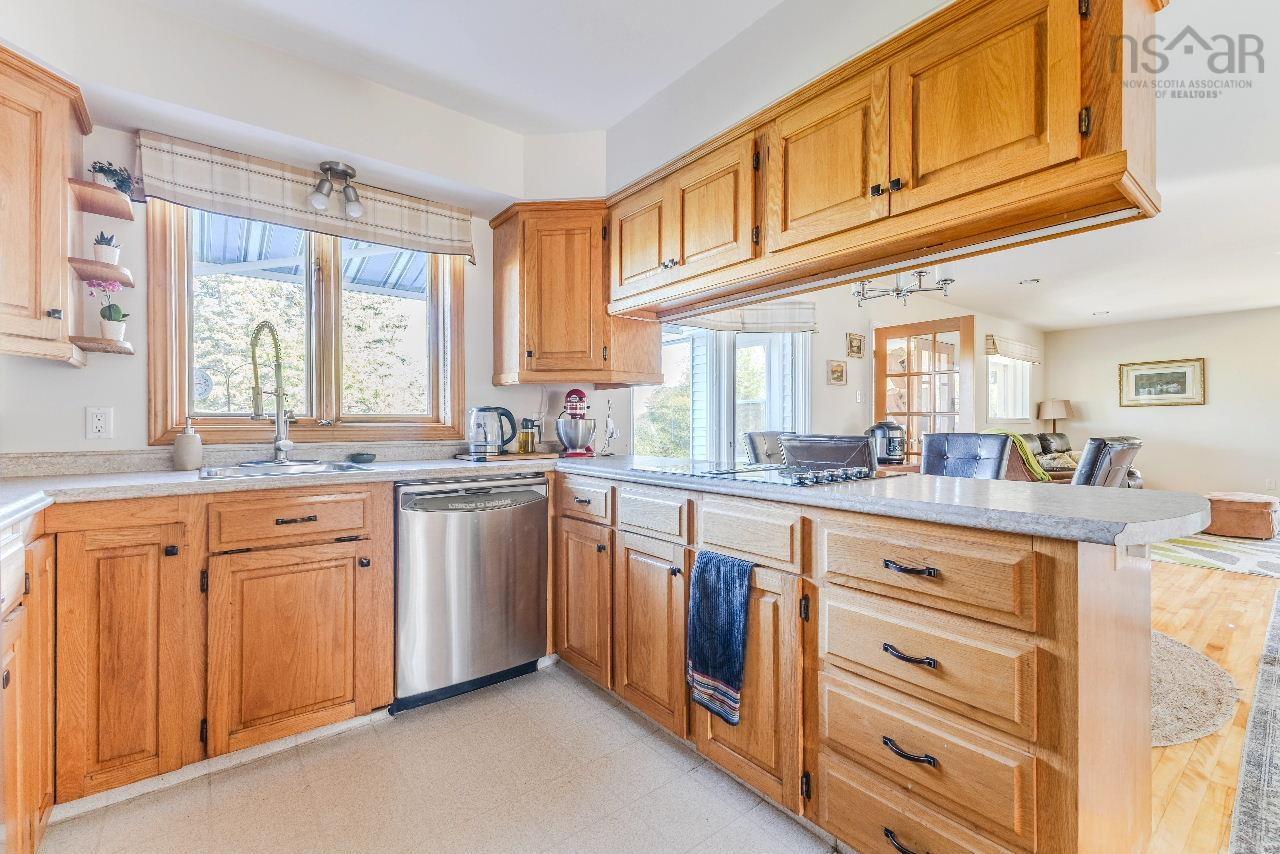 $549,900.00: 5004 Hwy 2 Highway, Little Bass River