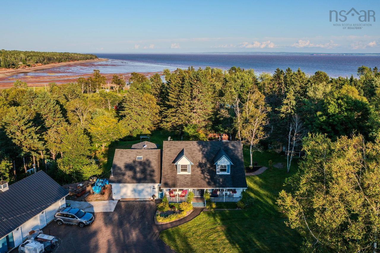$549,900.00: 5004 Hwy 2 Highway, Little Bass River