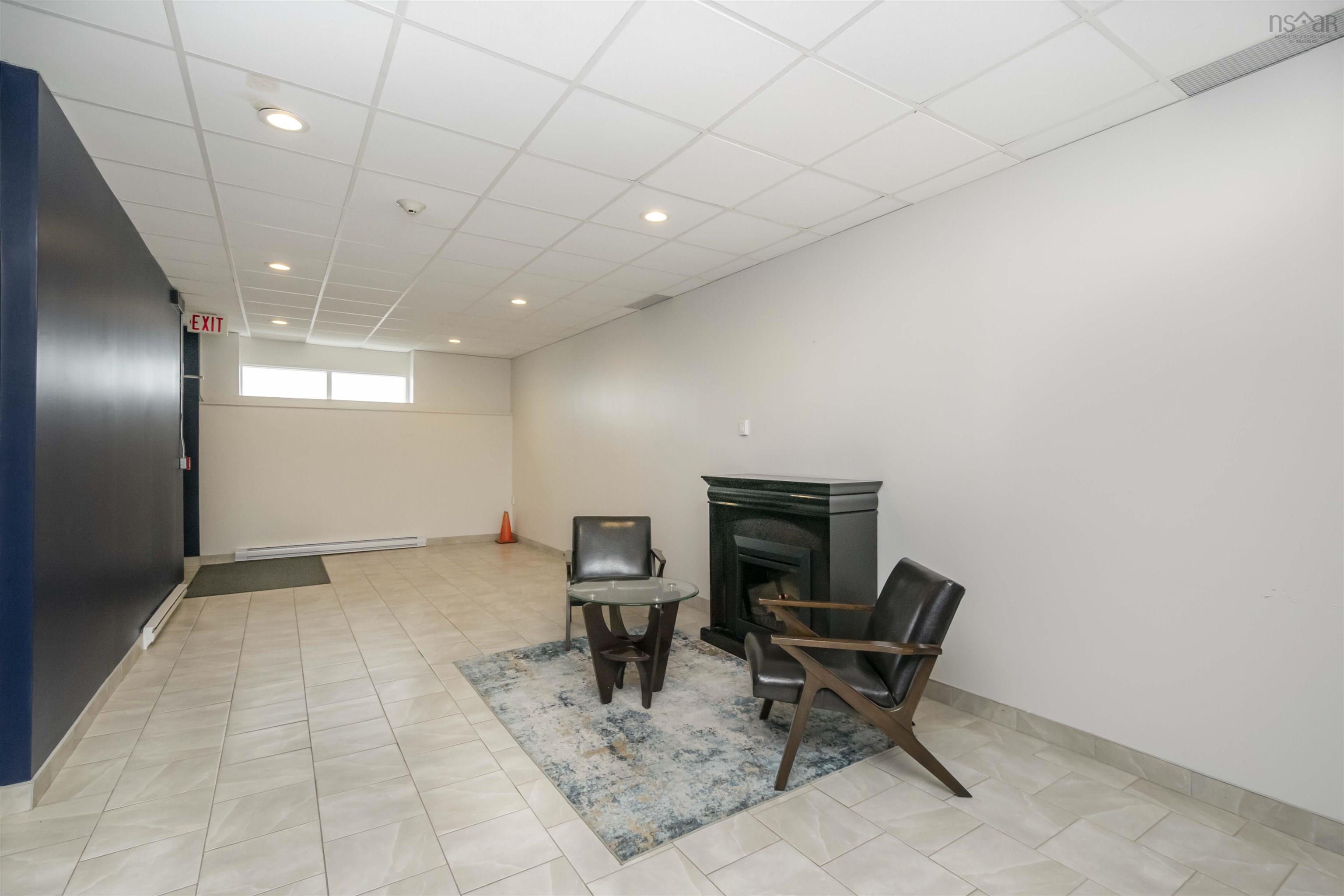 $324,900.00: 707 5572 North Ridge Rd, Halifax