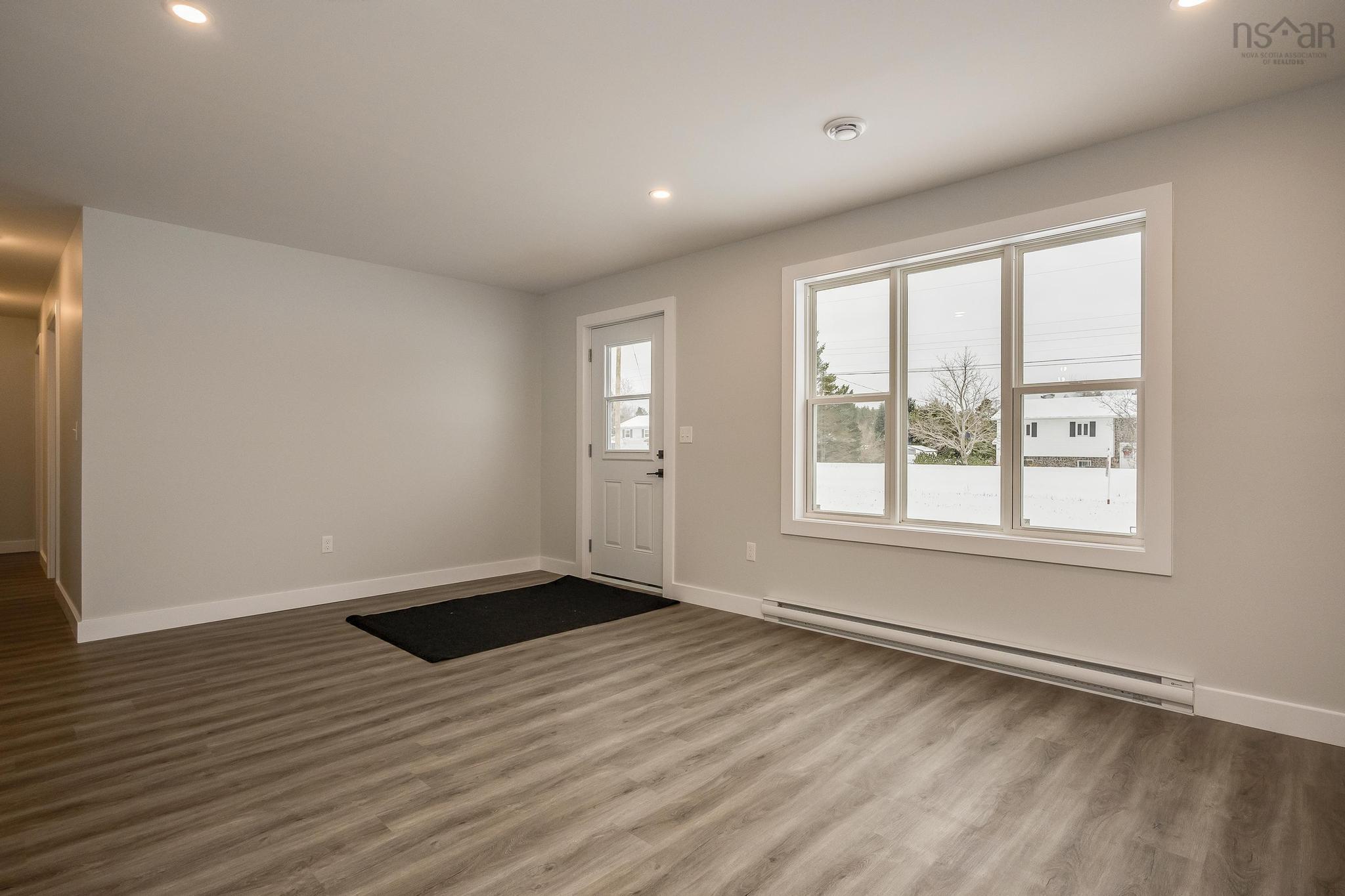 $314,900.00: 45 Vendora Drive, Nictaux