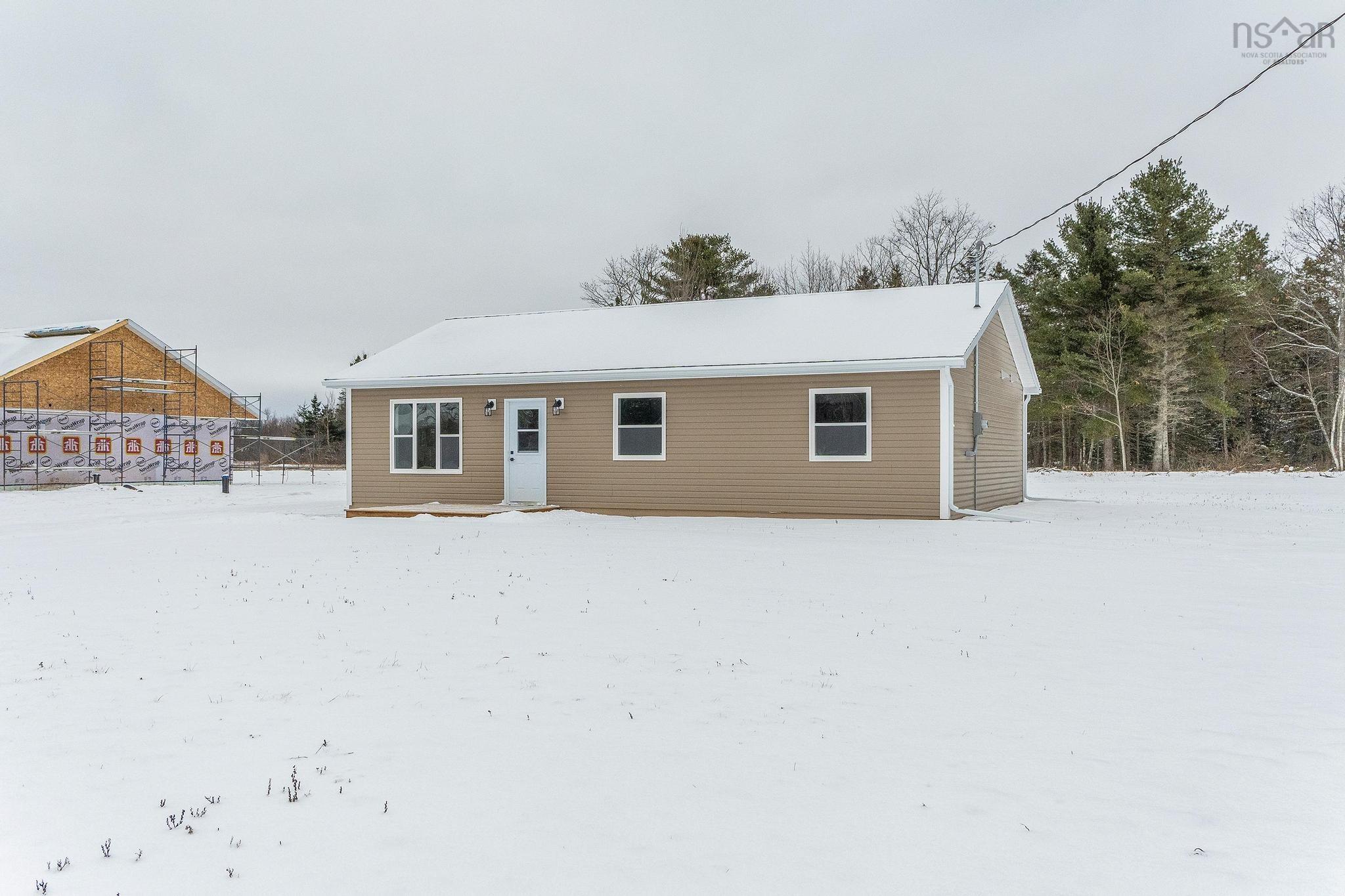 $314,900.00: 45 Vendora Drive, Nictaux