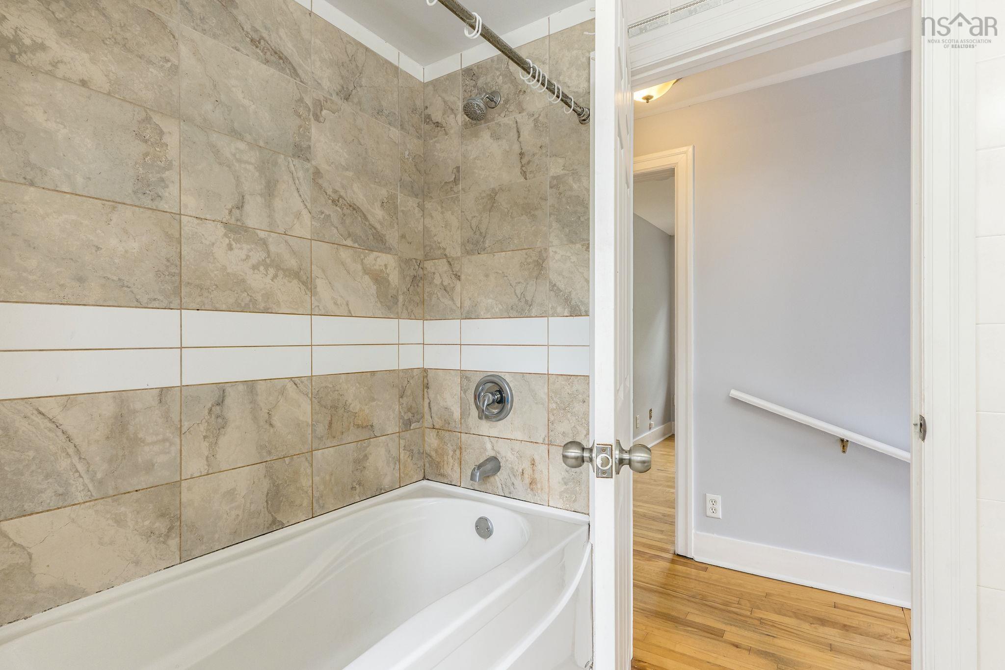 $987,000.00: 934 Robie Street, Halifax
