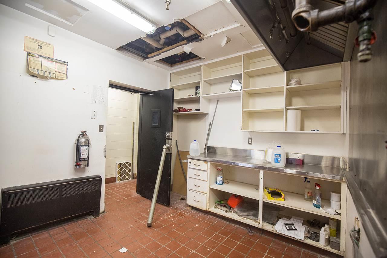 $189,900.00: 1 Lawrence Street, Amherst