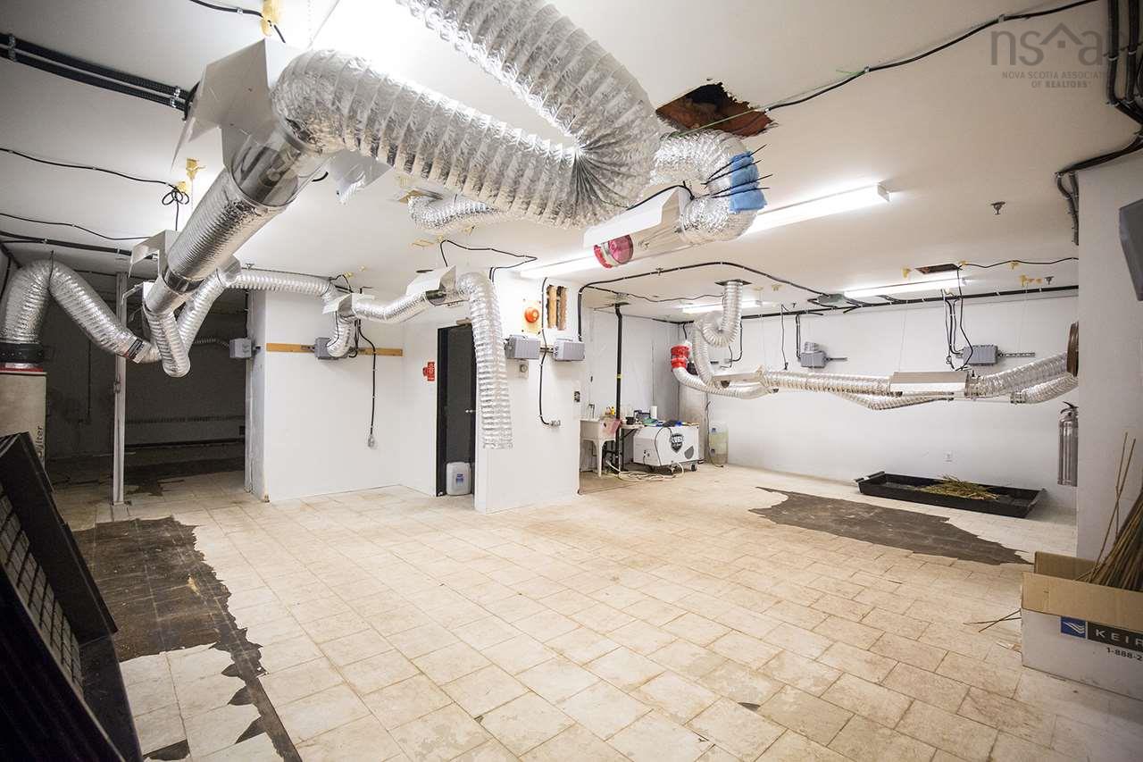 $189,900.00: 1 Lawrence Street, Amherst