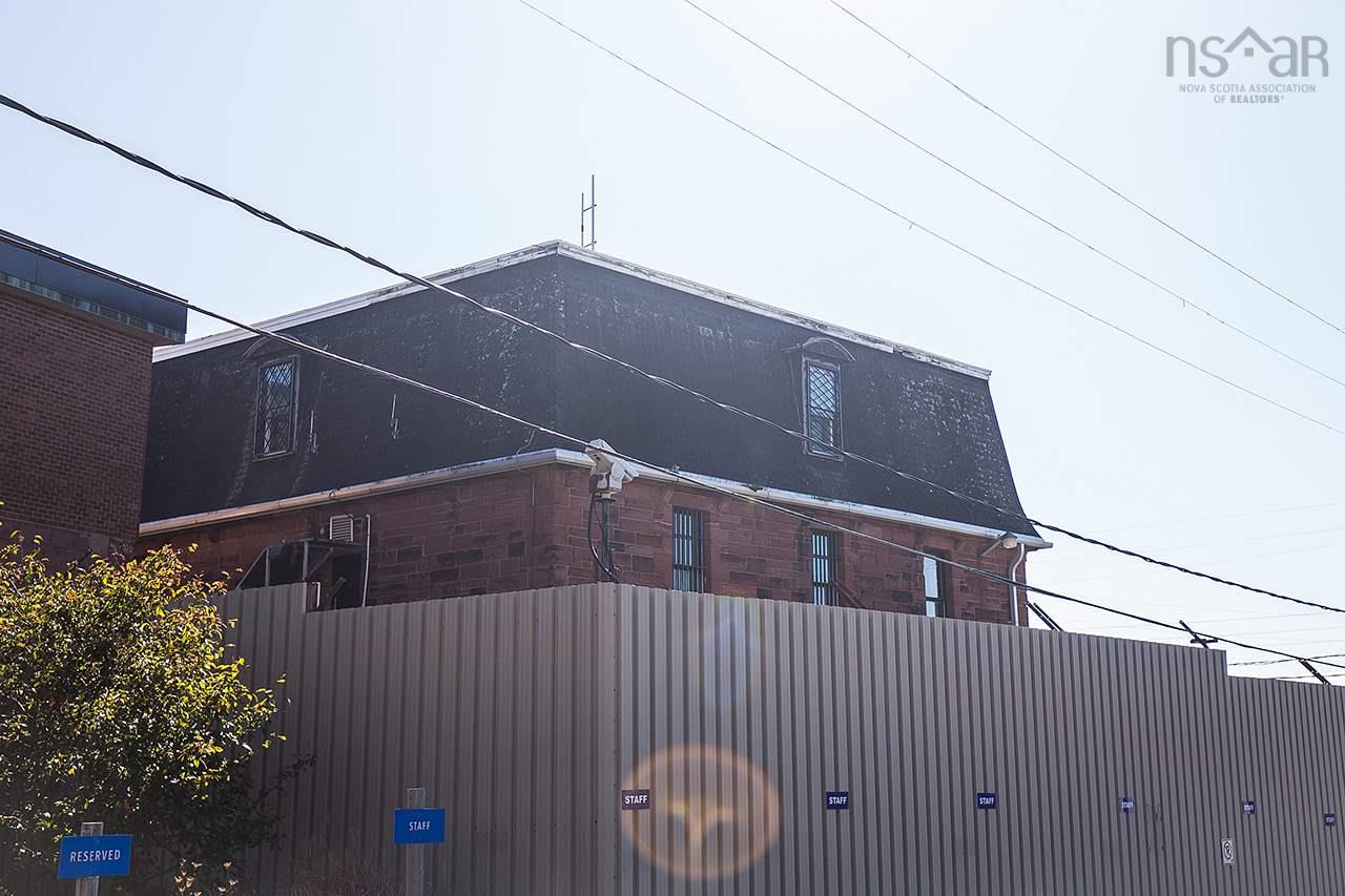 $189,900.00: 1 Lawrence Street, Amherst