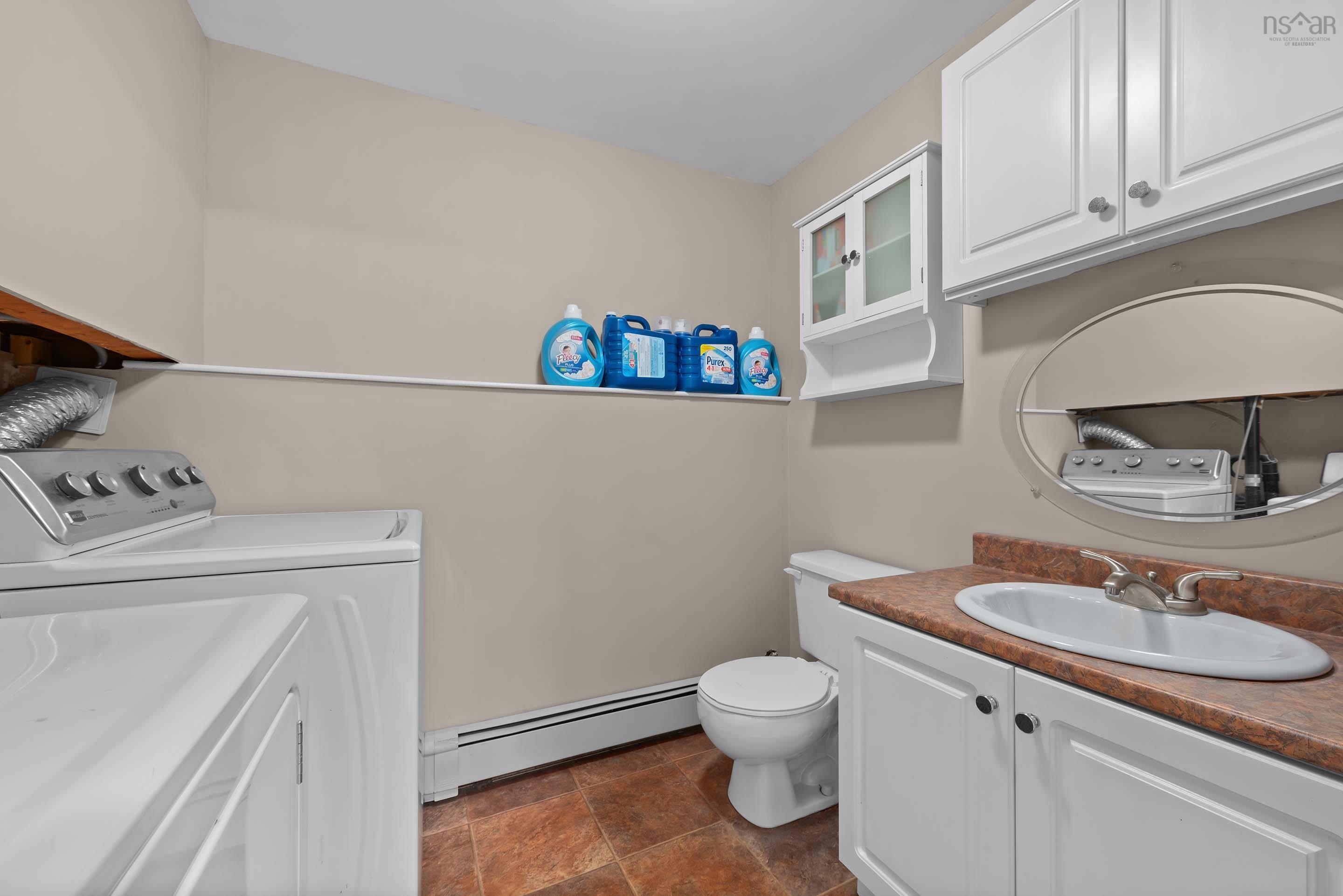 $585,000.00: 9 Norman Boulevard, Hammonds Plains