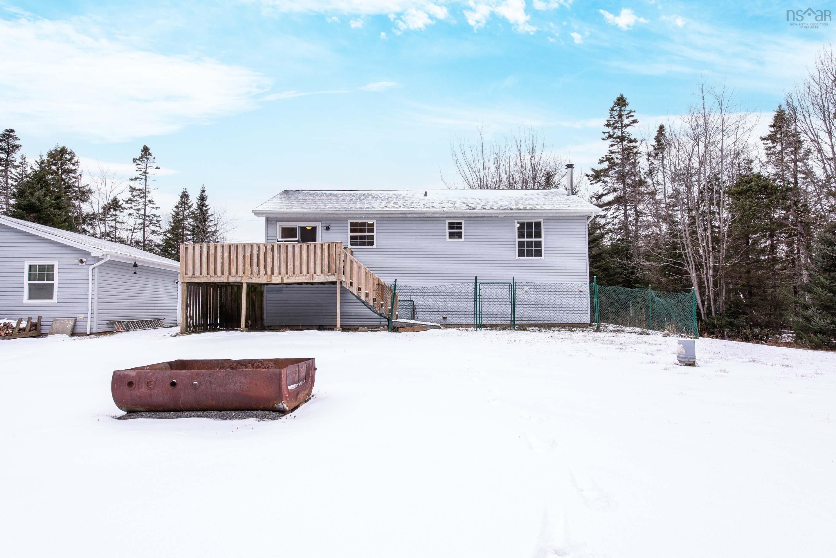 $585,000.00: 9 Norman Boulevard, Hammonds Plains