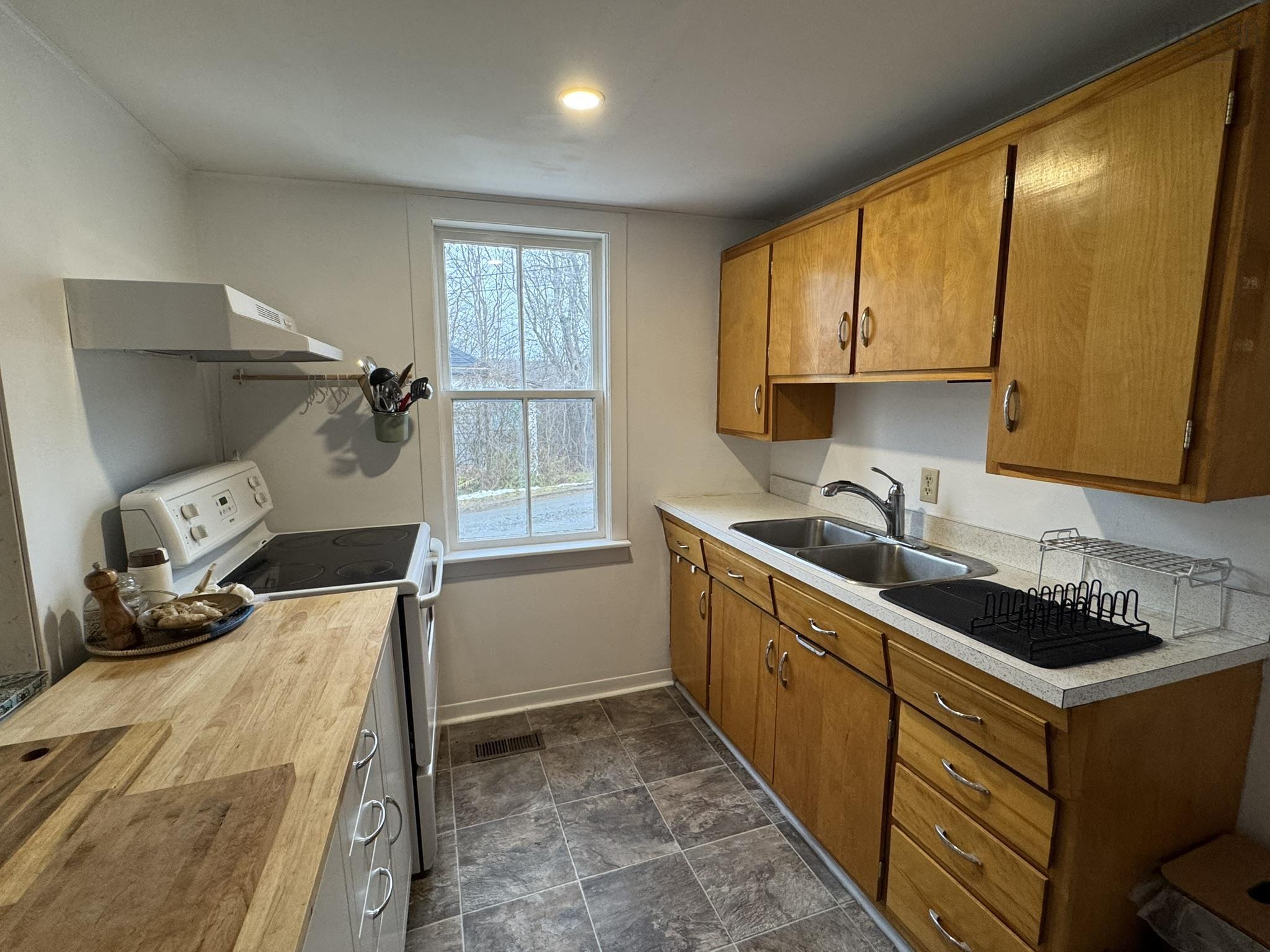$194,999.00: 10 Gould