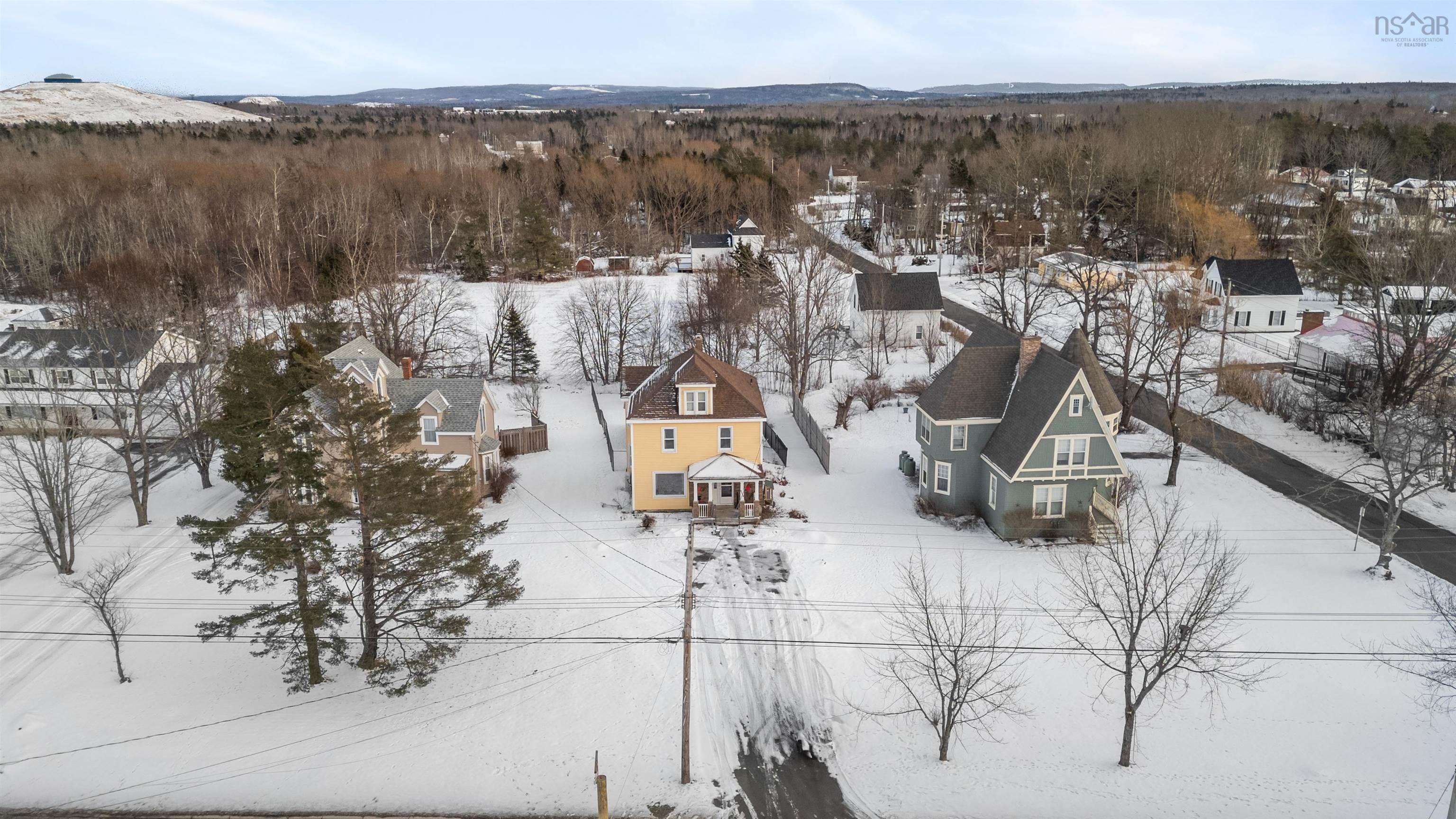 $312,000.00: 1637 North Main Street, Westville