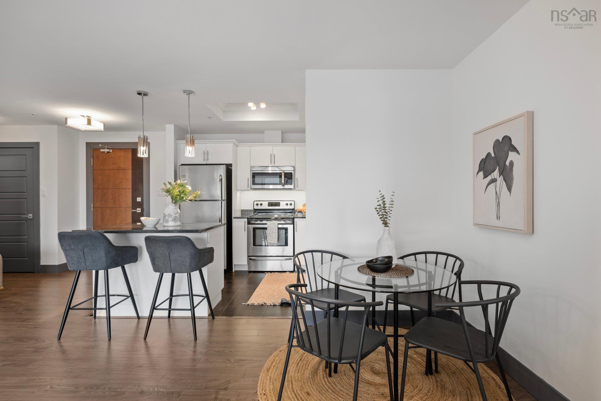 $529,900.00: 808 3471 Dutch Village Road, Halifax