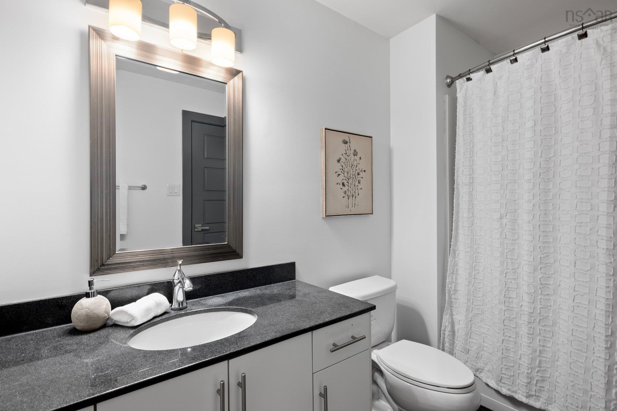 $529,900.00: 808 3471 Dutch Village Road, Halifax